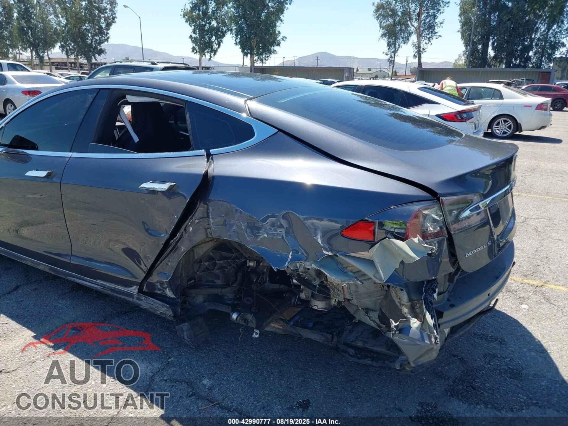 TESLA MODEL S 2016 - 5YJSA1E24GF149934
