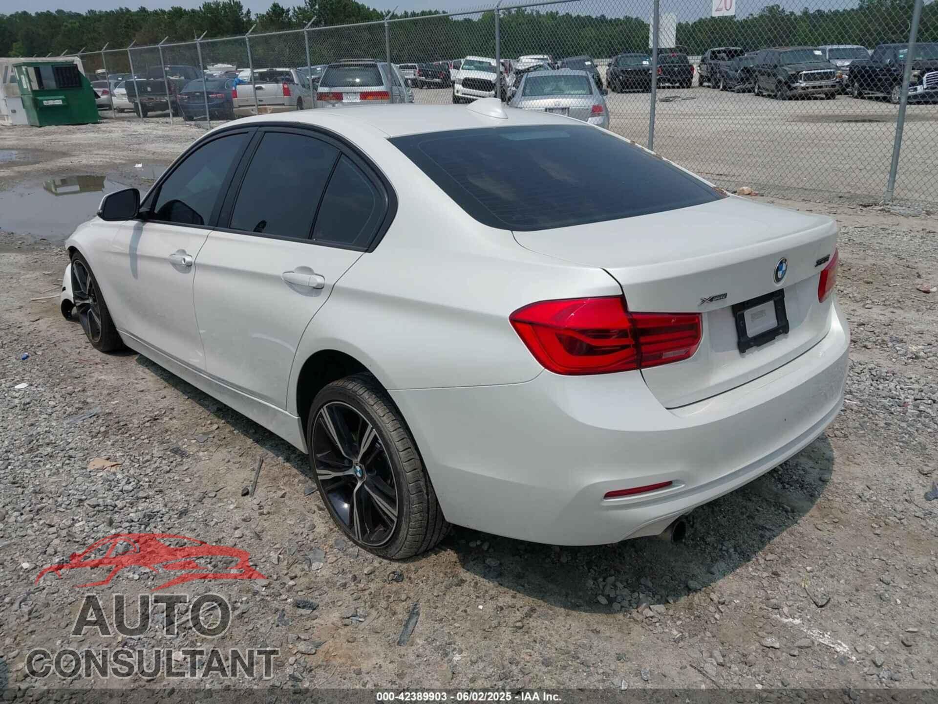 BMW 328I 2016 - WBA8E9G54GNU29808