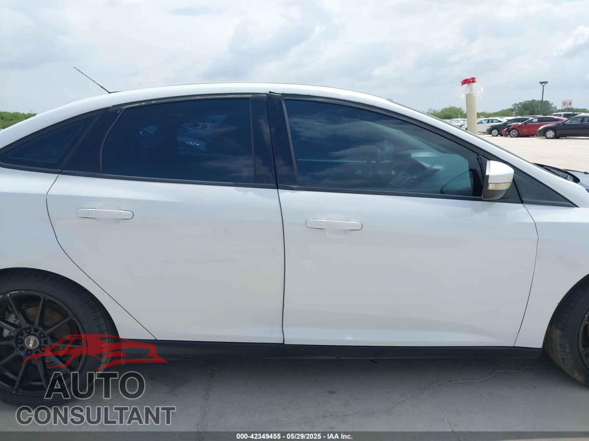 FORD FOCUS 2013 - 1FADP3F25DL247404