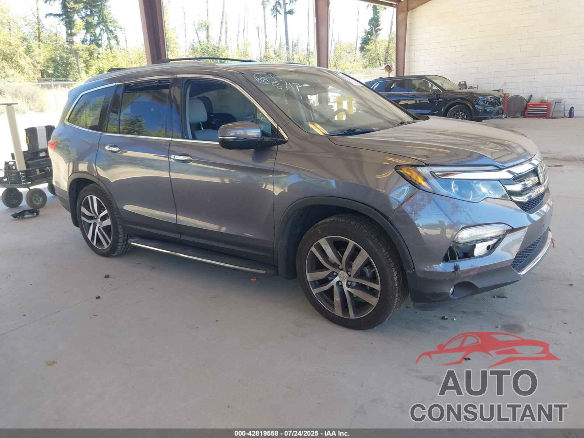 HONDA PILOT 2016 - 5FNYF6H00GB101298