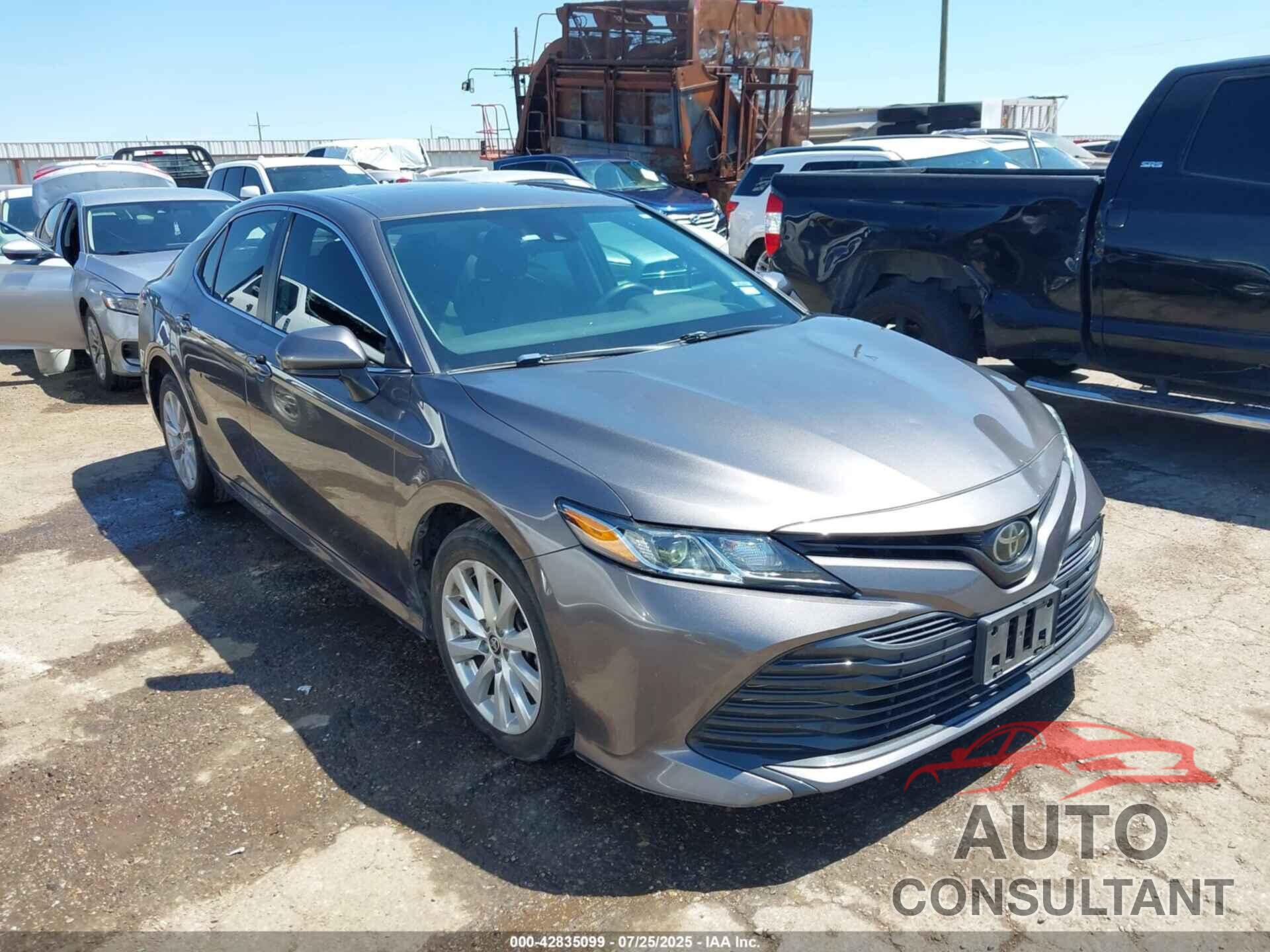 TOYOTA CAMRY 2020 - 4T1C11AK6LU370717