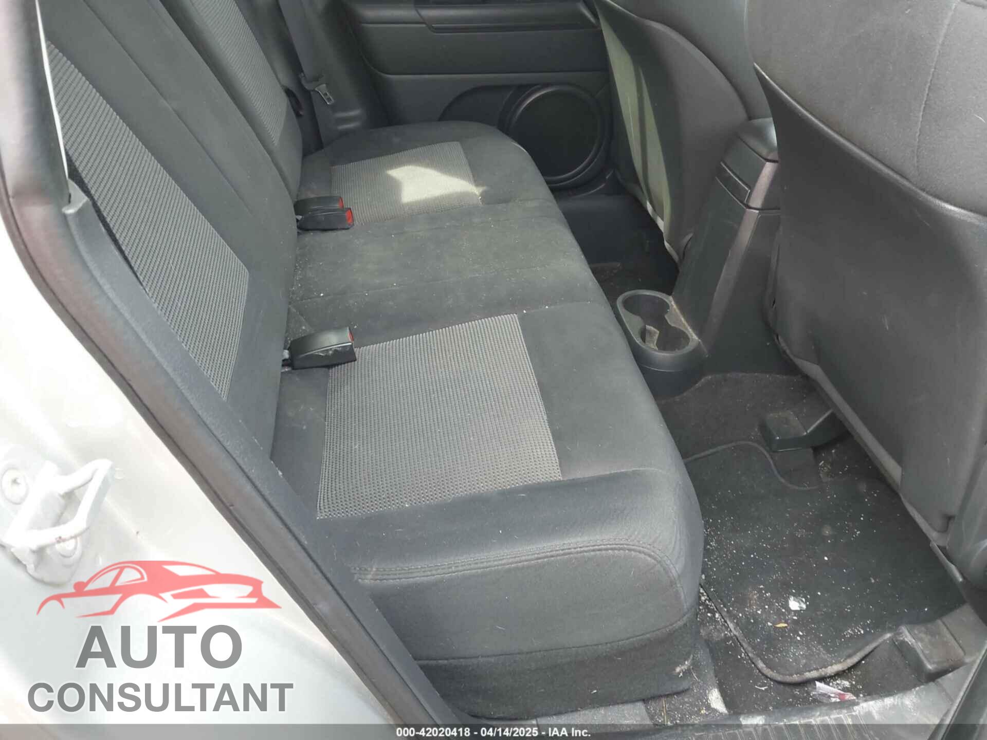 JEEP COMPASS 2011 - 1J4NT1FA1BD241493