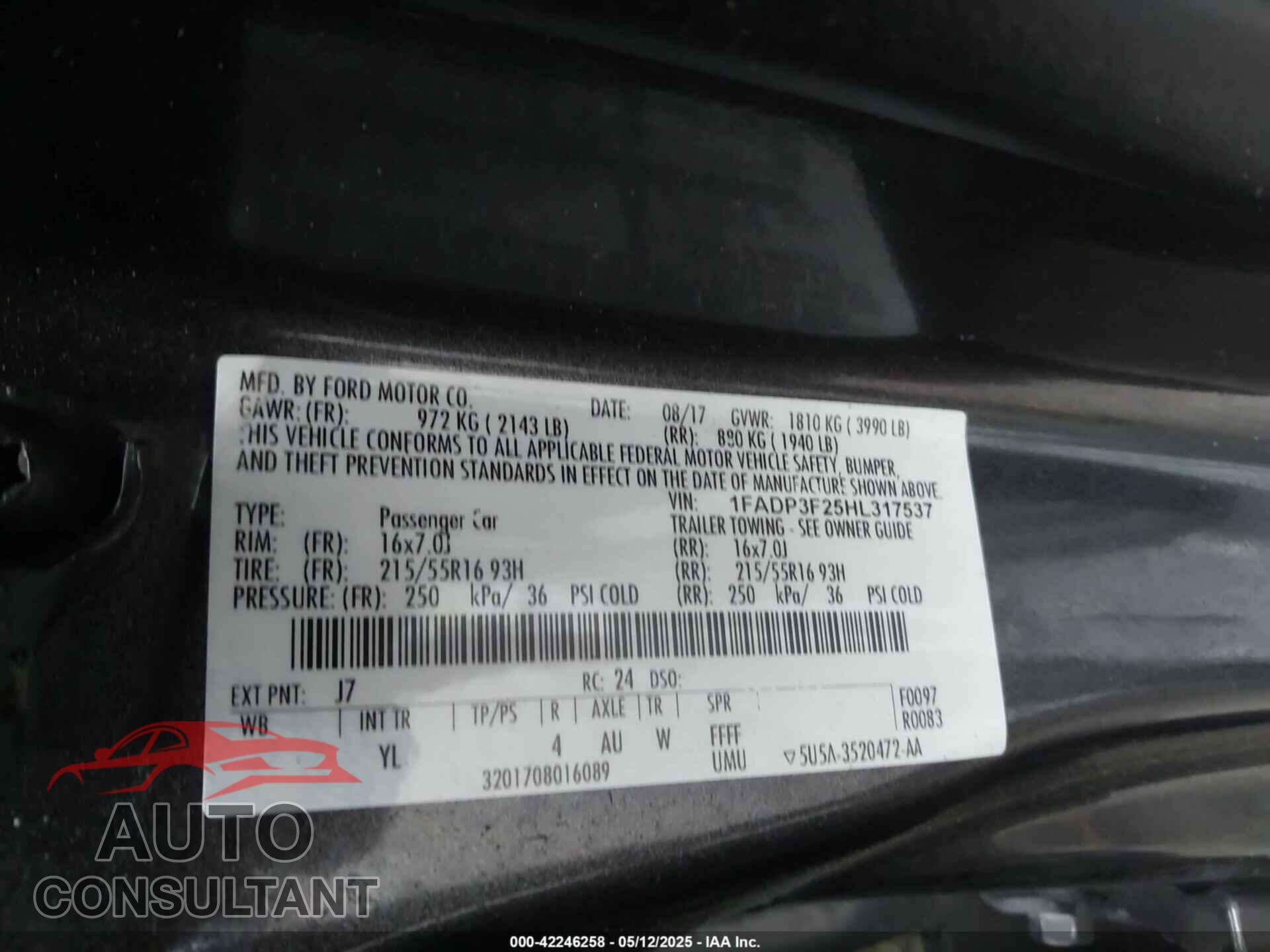 FORD FOCUS 2017 - 1FADP3F25HL317537