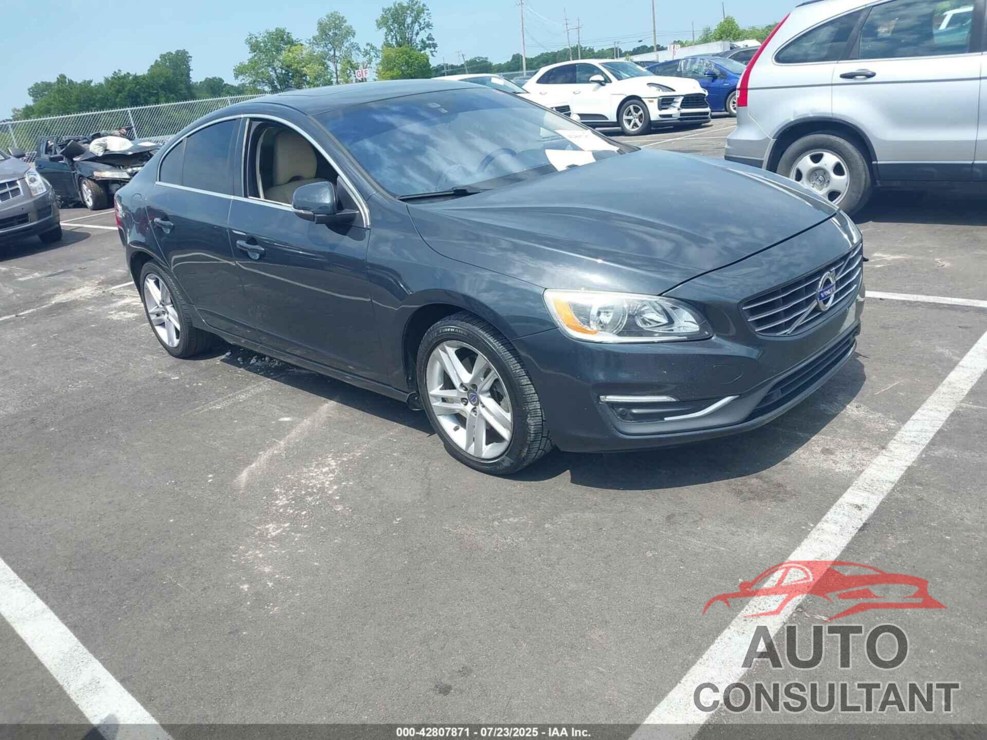 VOLVO S60 2015 - YV140MFK4F1355820