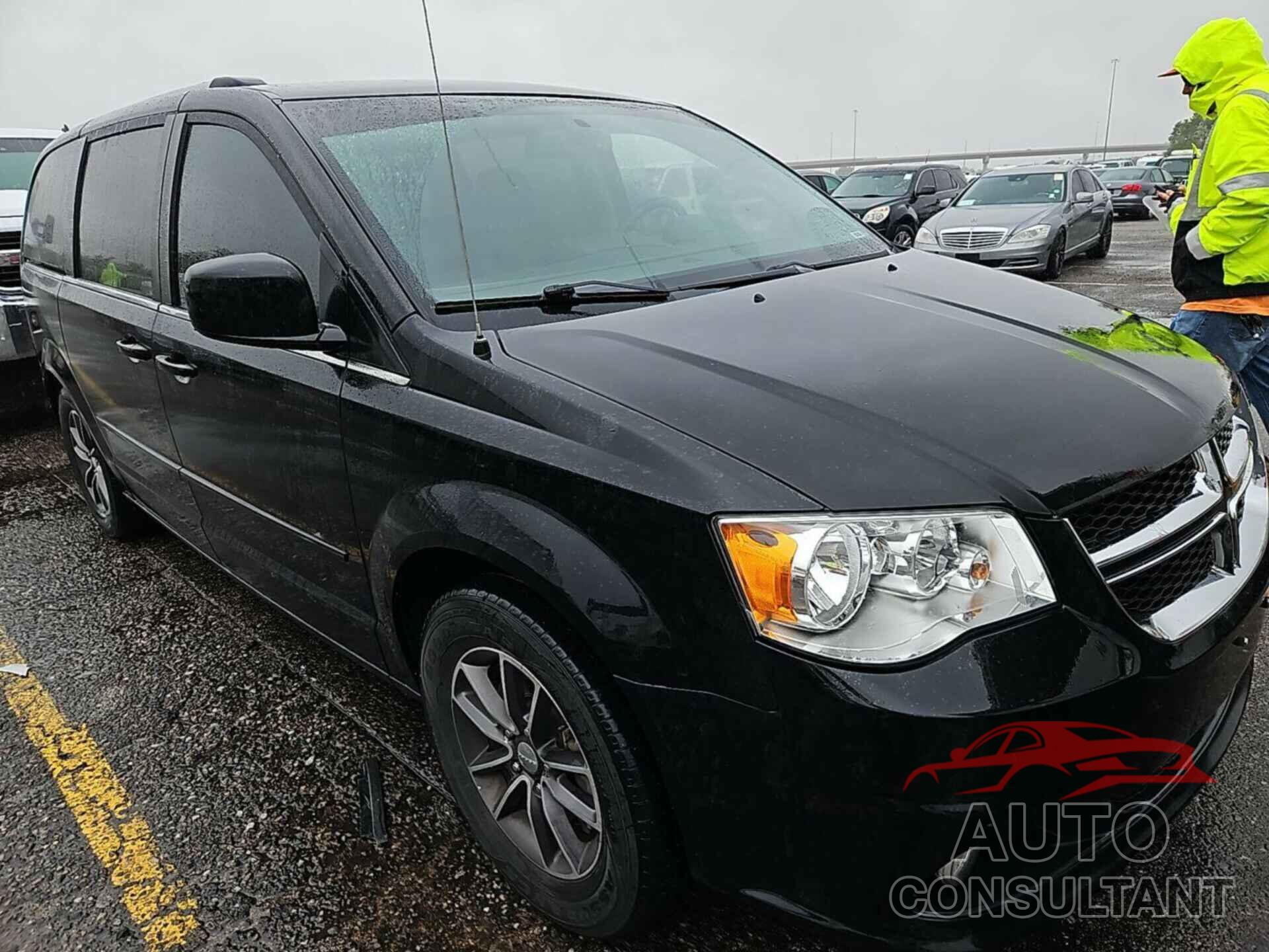 DODGE GRAND CARAVAN 2017 - 2C4RDGCG8HR617385