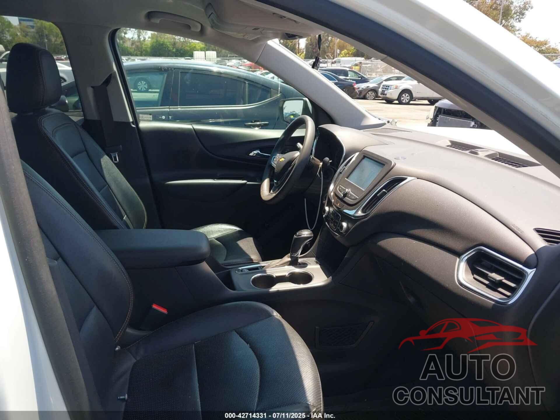 CHEVROLET EQUINOX 2018 - 3GNAXJEV1JS583397