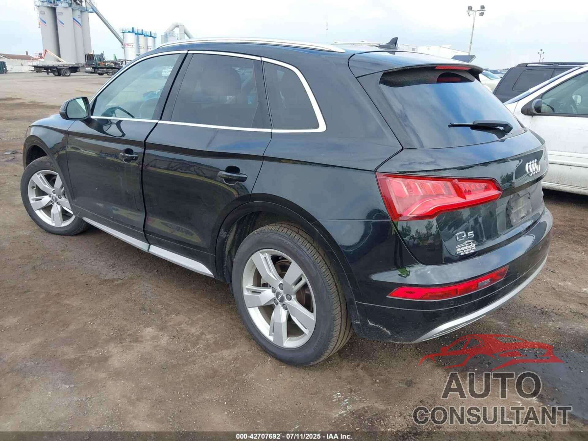 AUDI Q5 2019 - WA1BNAFY1K2034656