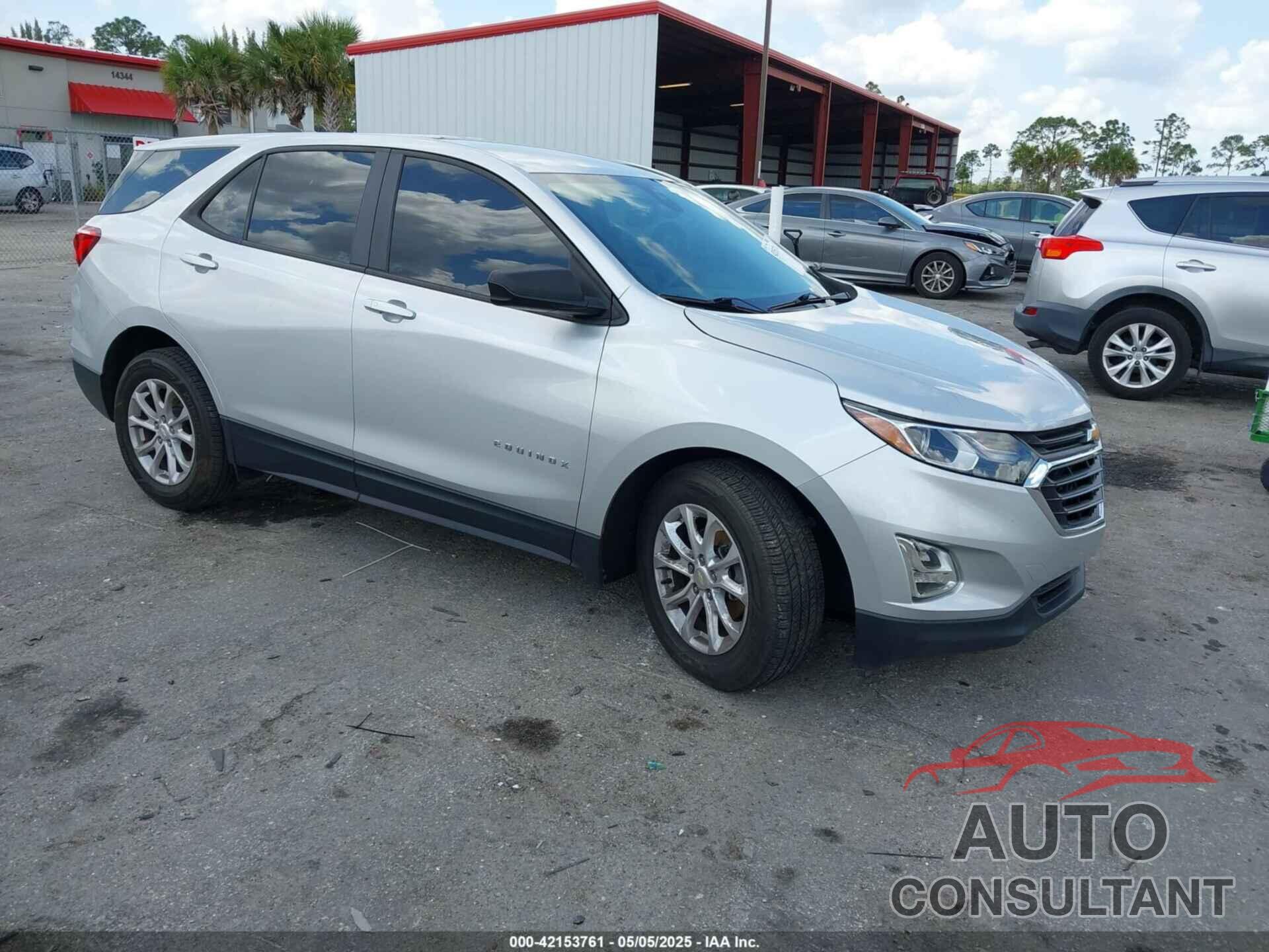 CHEVROLET EQUINOX 2020 - 3GNAXHEV8LS696940