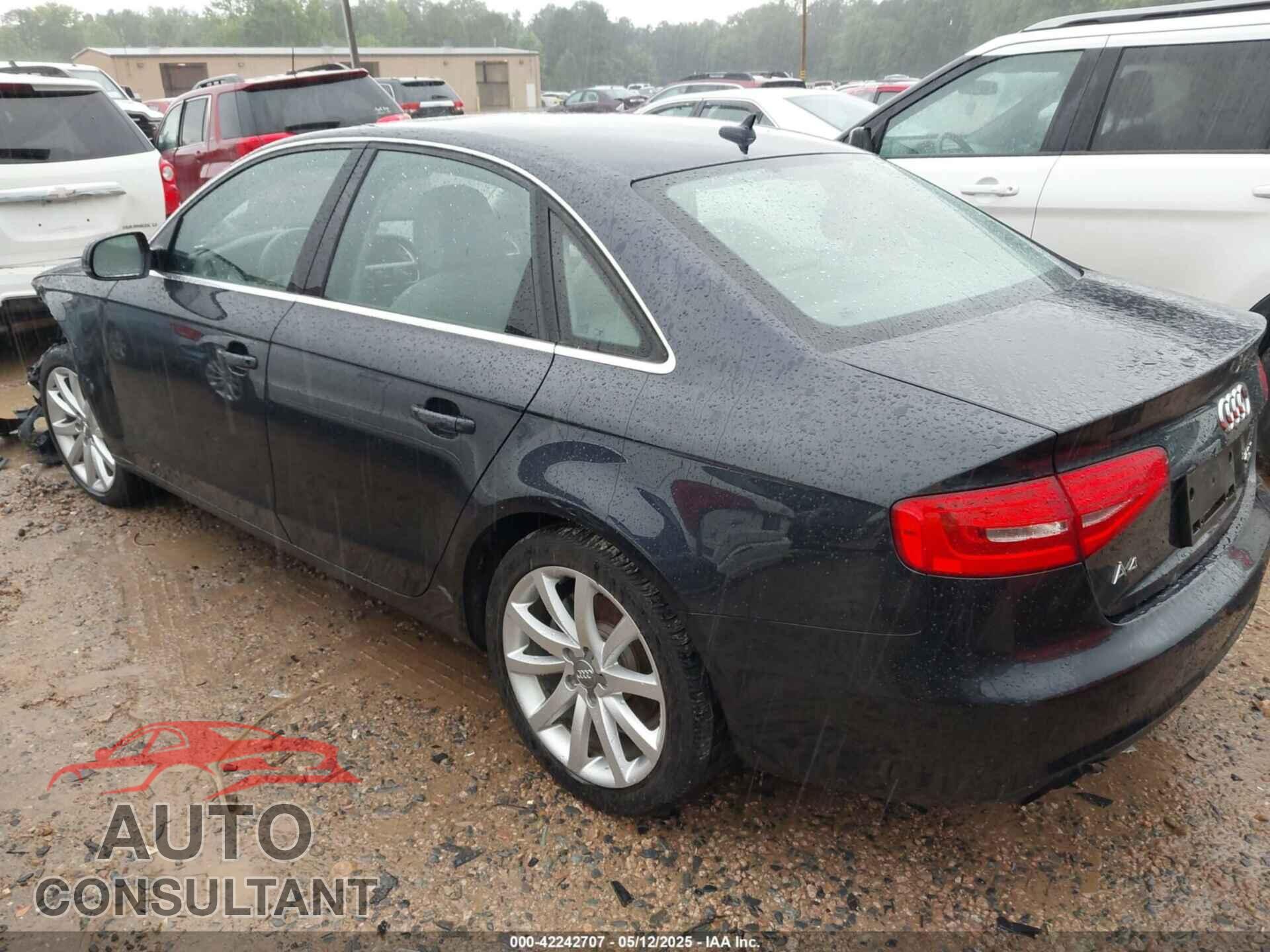 AUDI A4 2013 - WAUFFAFL5DN047496