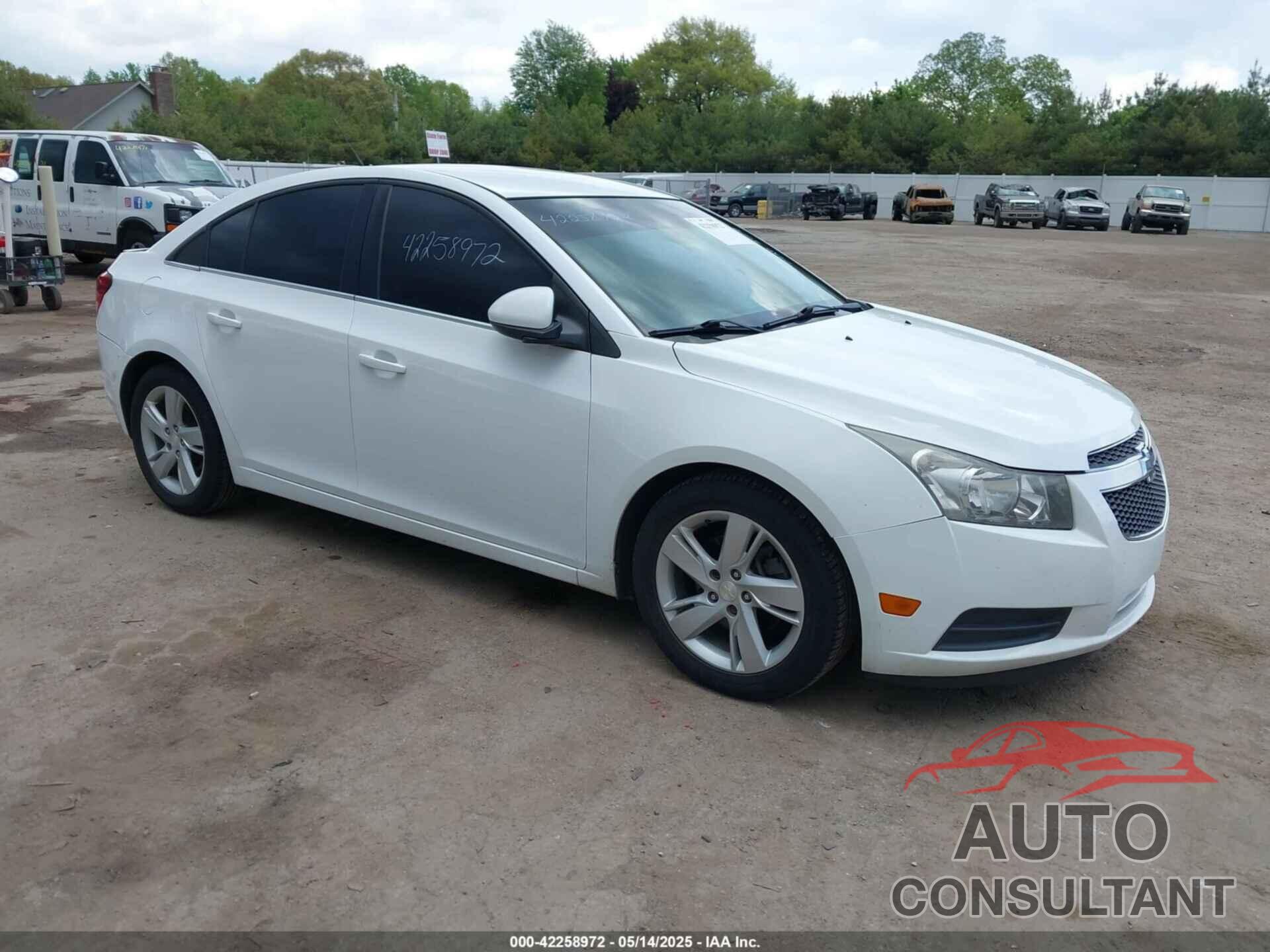 CHEVROLET CRUZE 2014 - 1G1P75SZ3E7452065