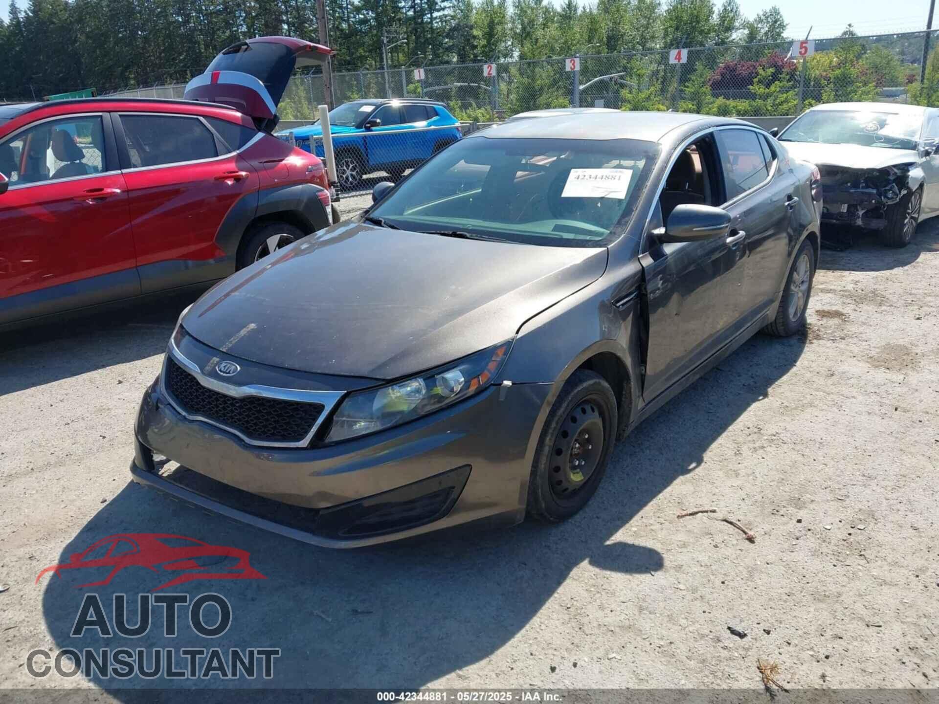 KIA OPTIMA 2011 - KNAGM4A77B5188329