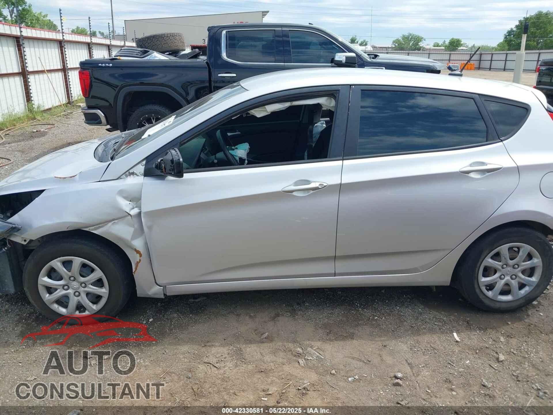 HYUNDAI ACCENT 2014 - KMHCT5AE4EU162995
