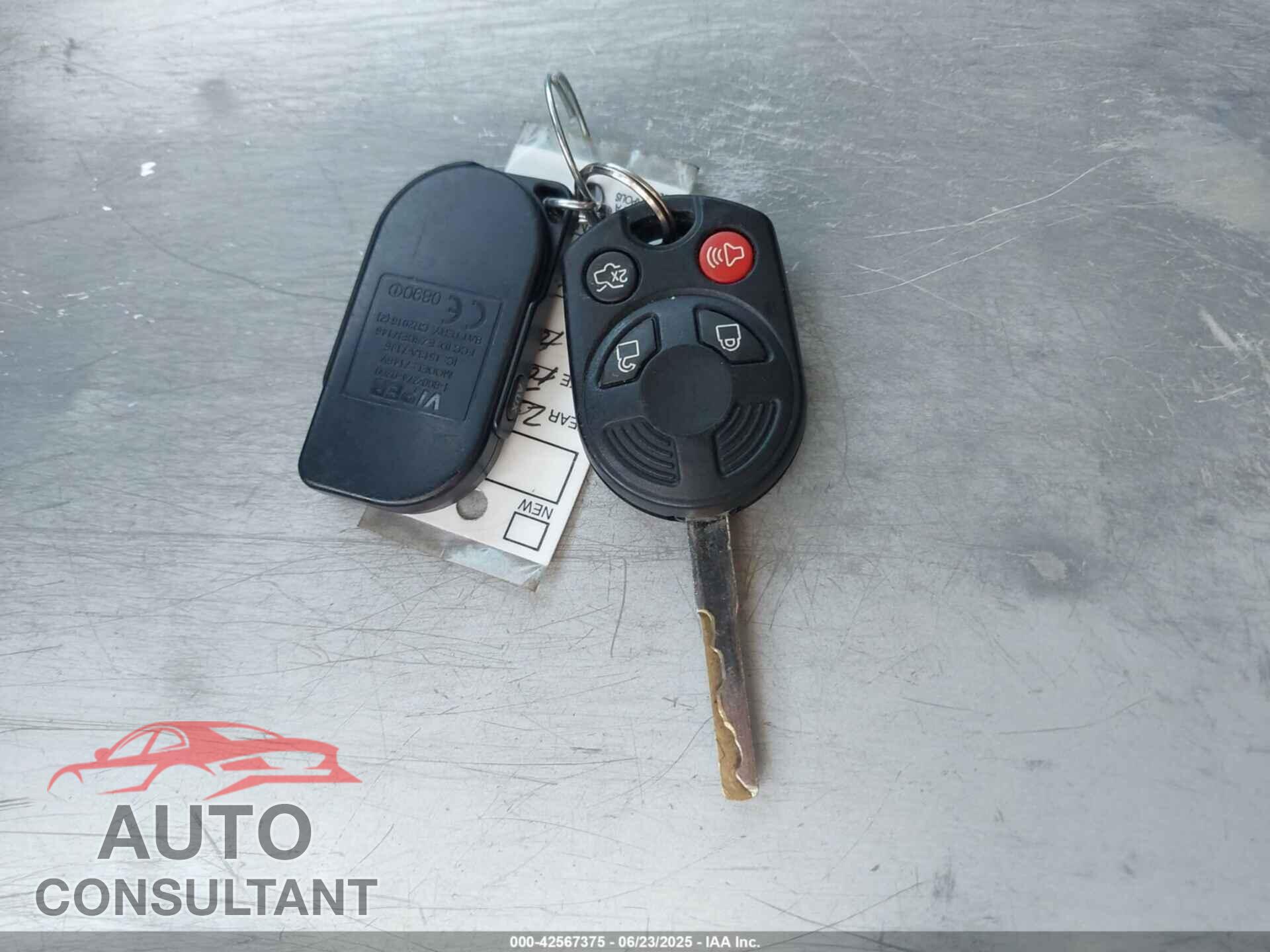 FORD FOCUS 2014 - 1FADP3F21EL136639