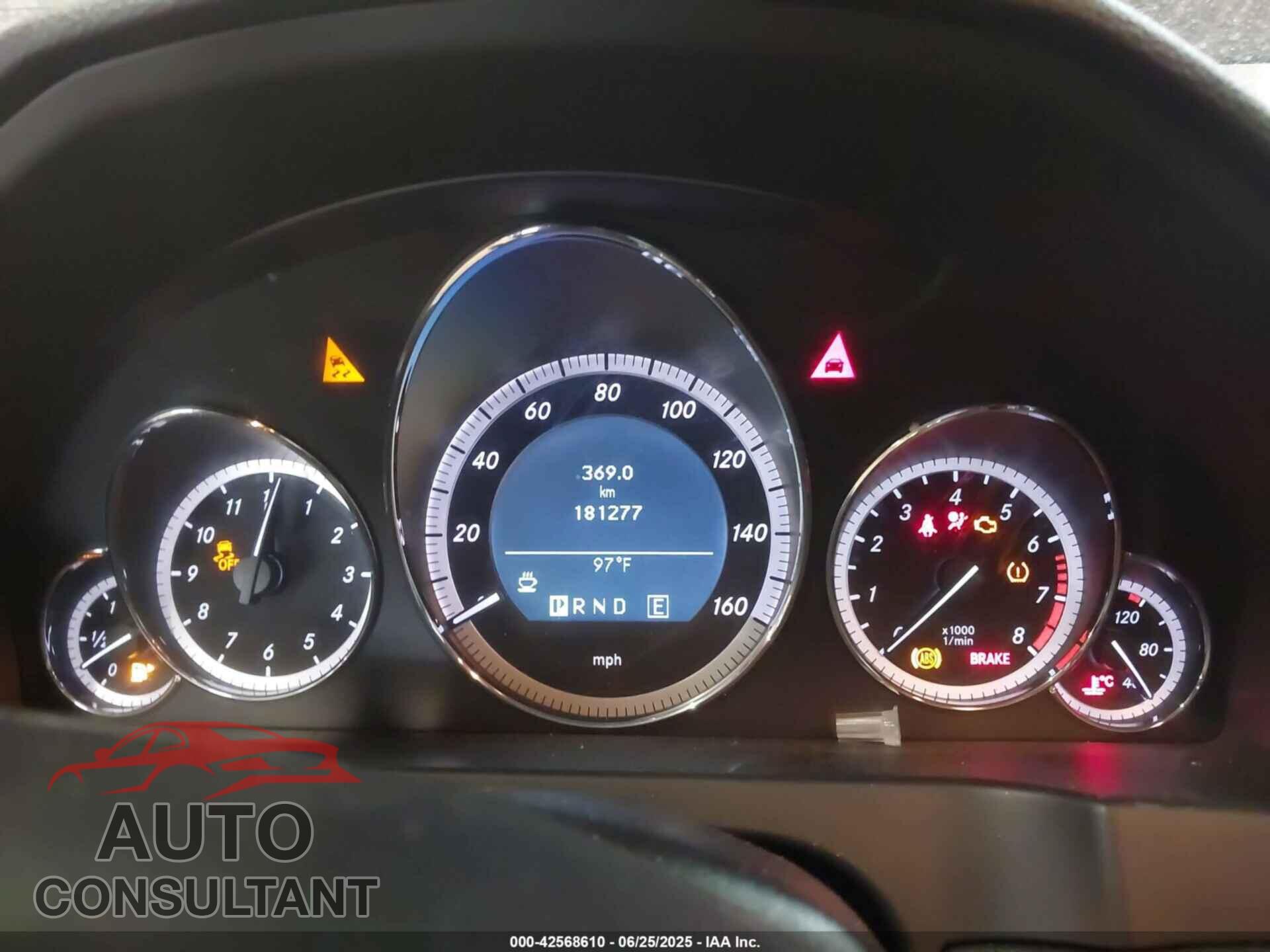 MERCEDES-BENZ E 550 2011 - WDDKK7CF2BF084100