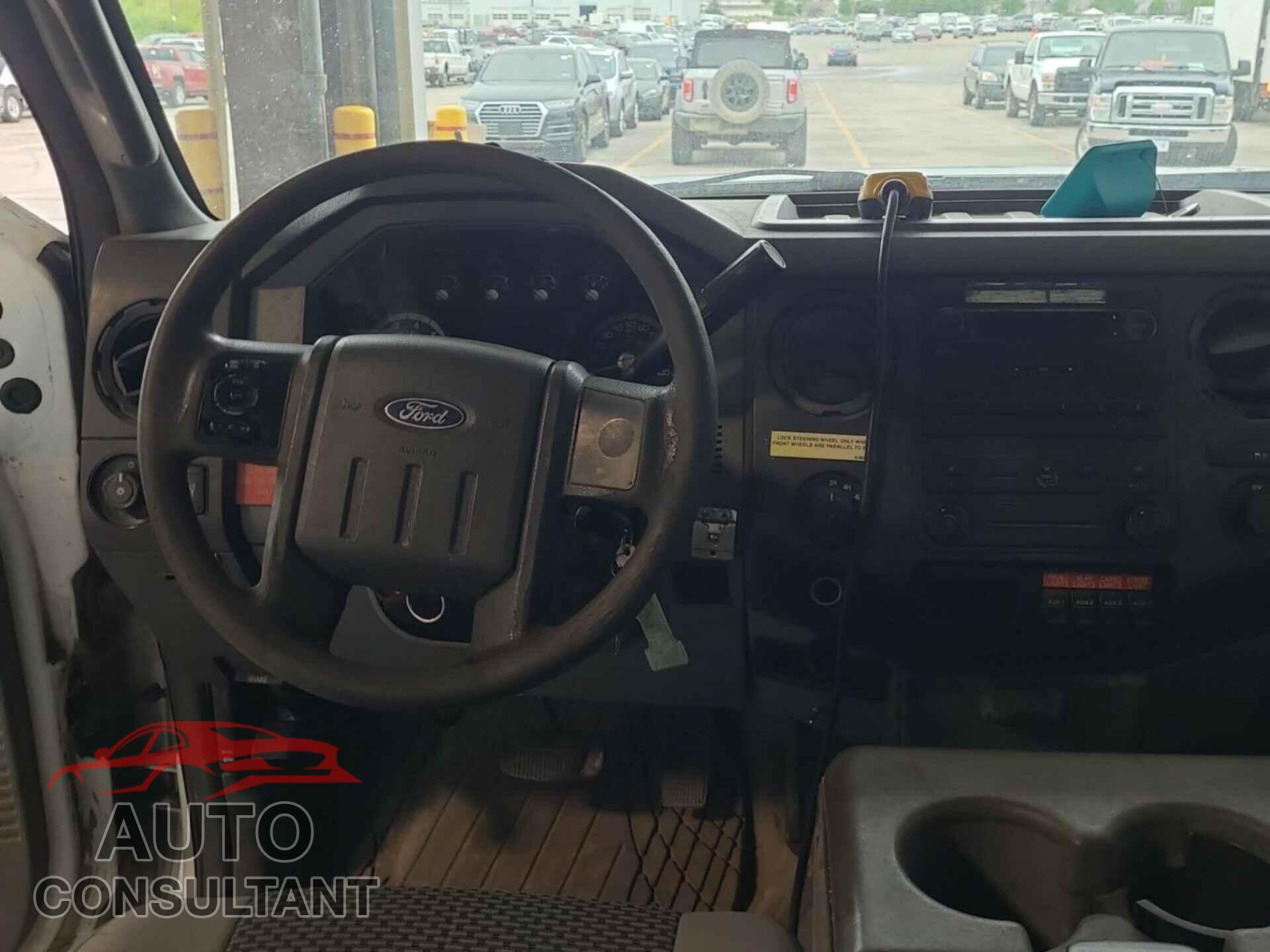 FORD F-350 2011 - 1FT8W3B65BEB77458