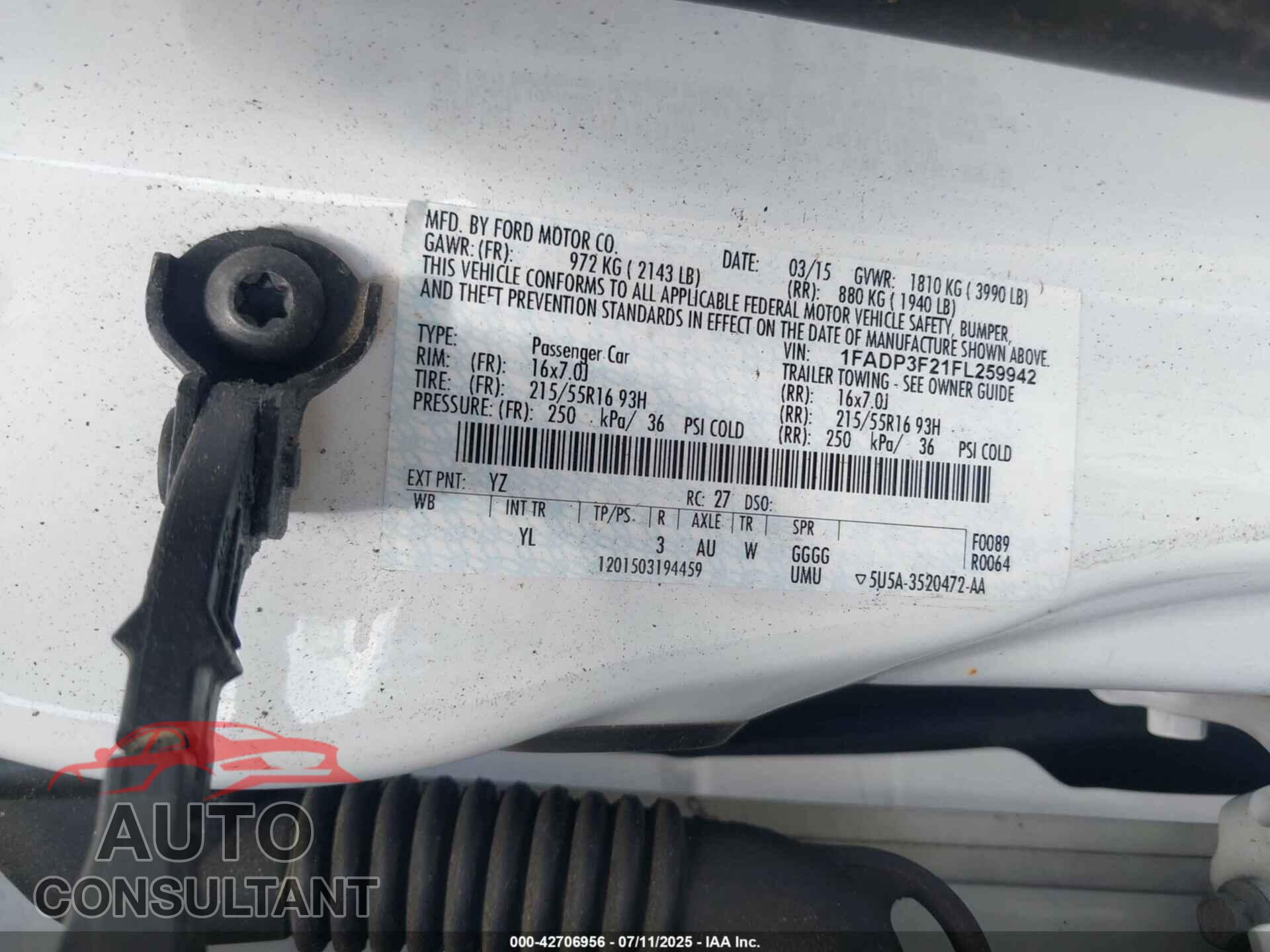 FORD FOCUS 2015 - 1FADP3F21FL259942