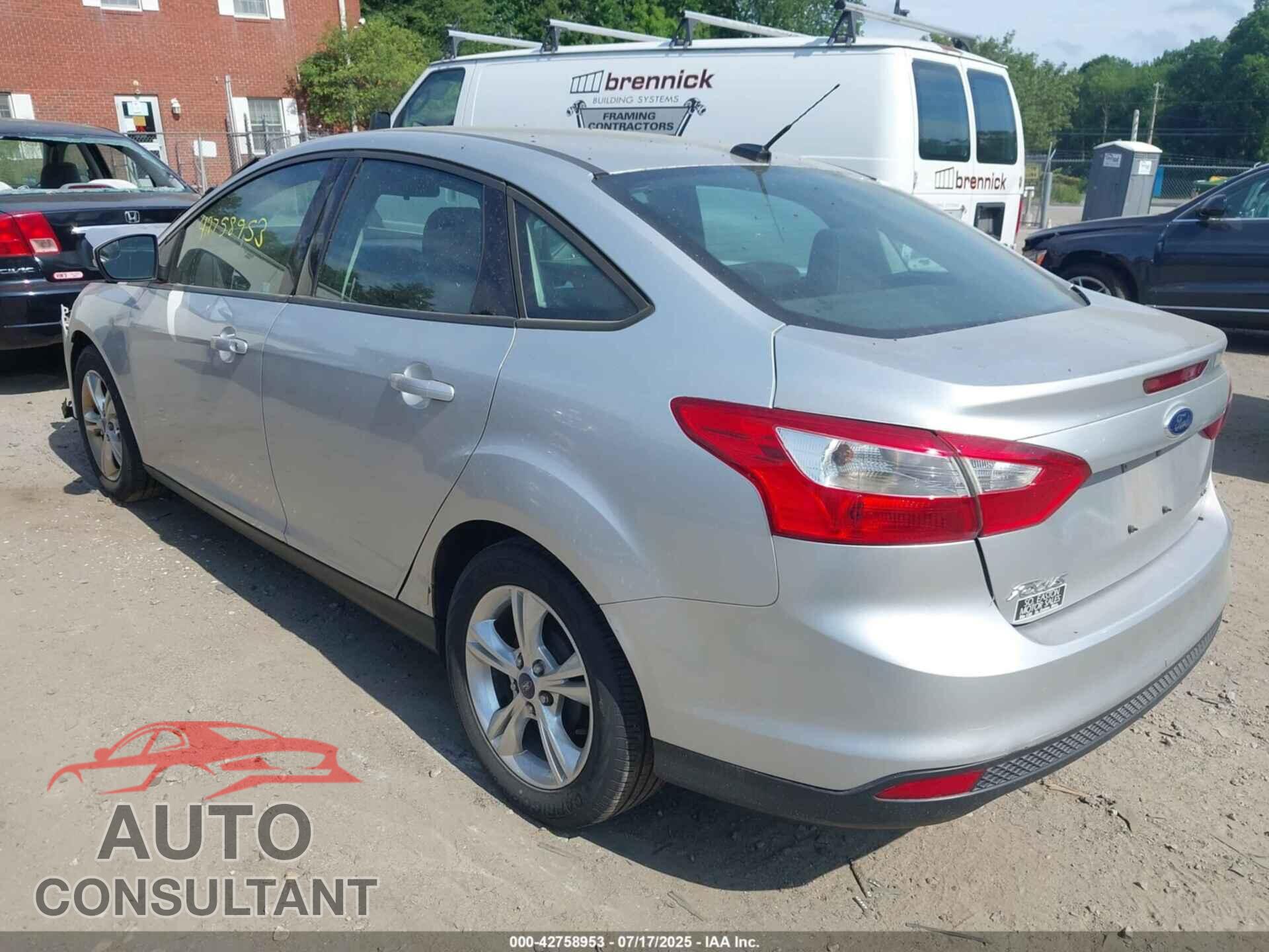 FORD FOCUS 2013 - 1FADP3F25DL378168