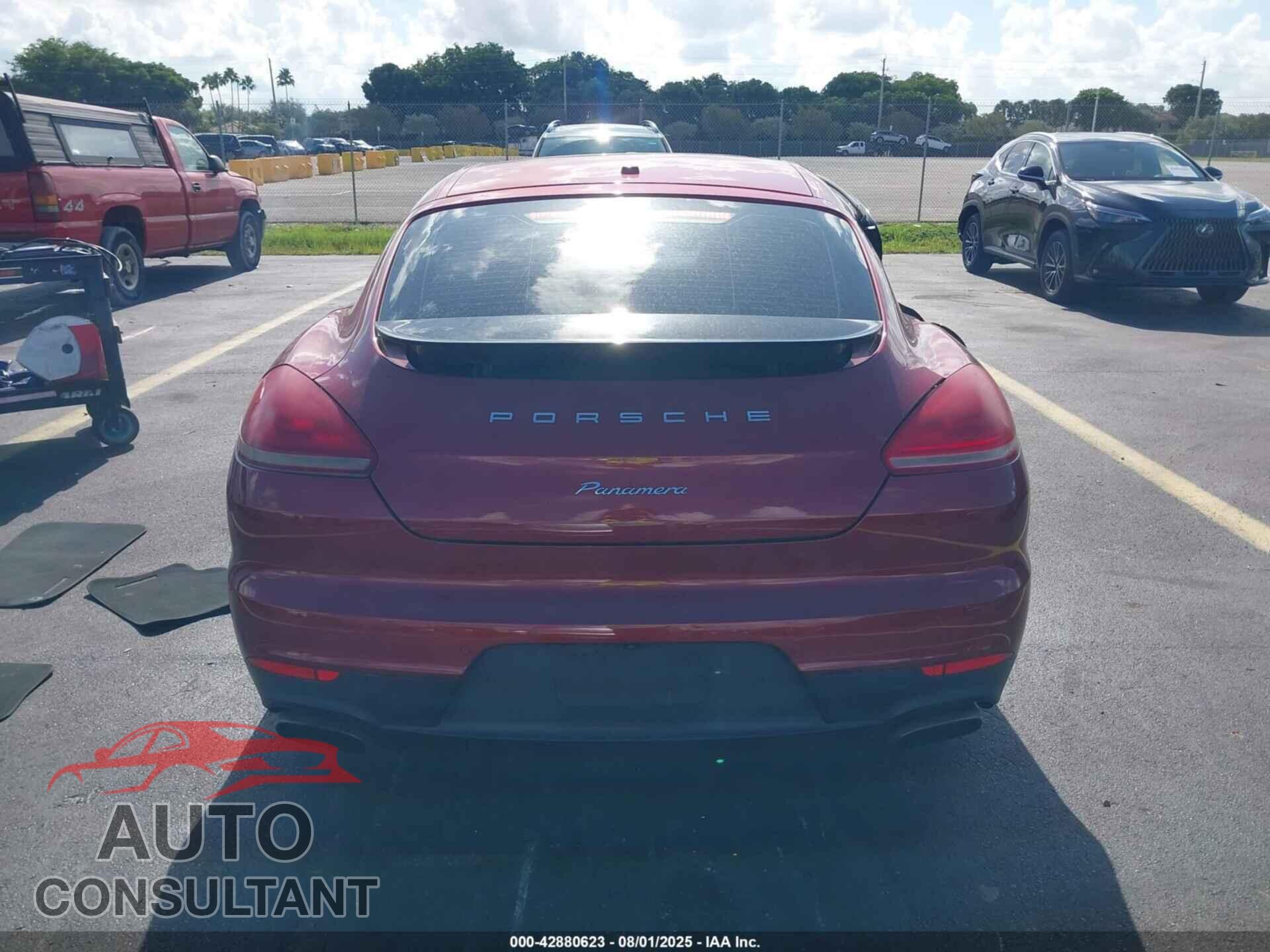 PORSCHE PANAMERA 2015 - WP0AA2A73FL000977