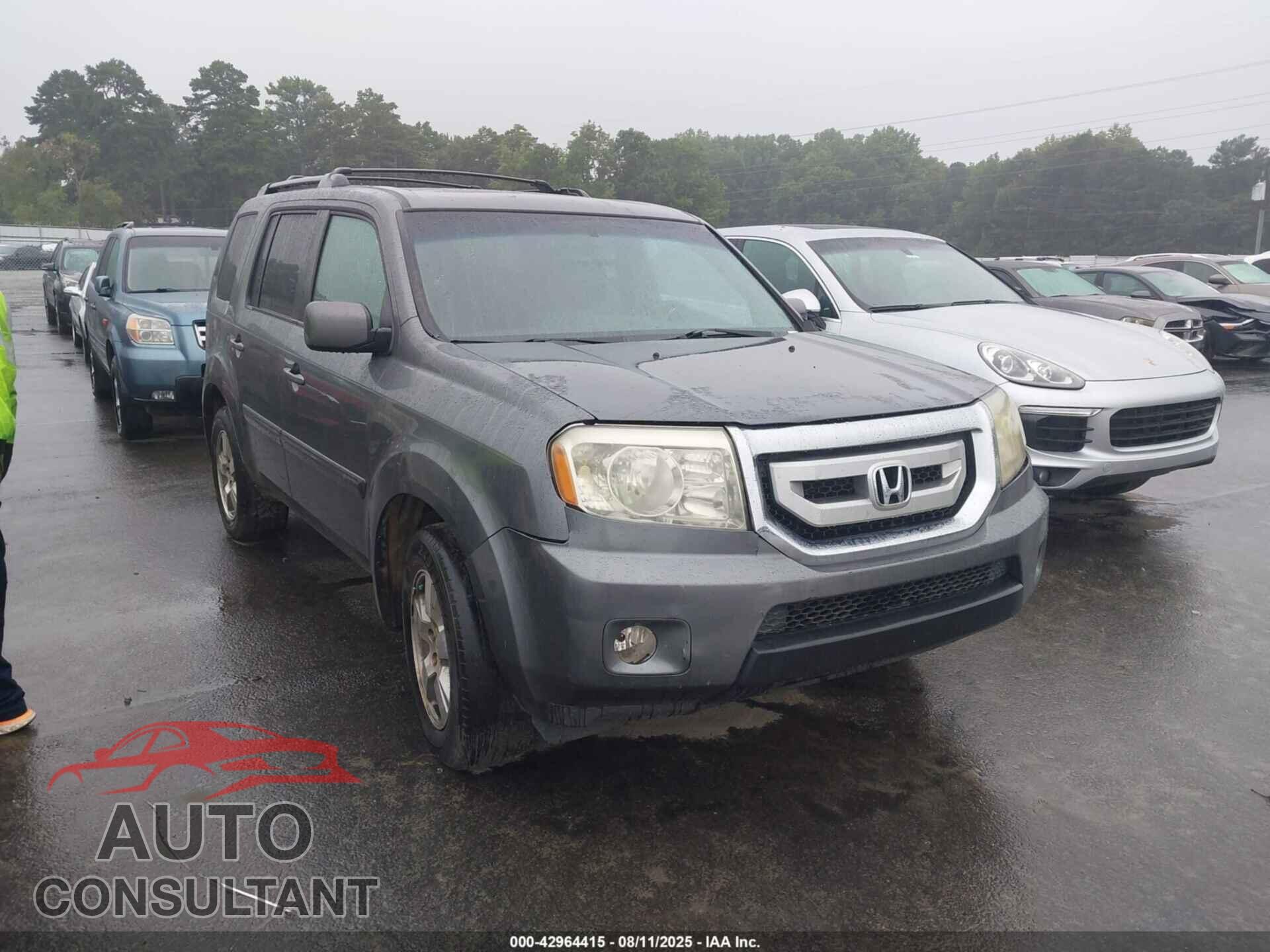 HONDA PILOT 2011 - 5FNYF3H61BB004977
