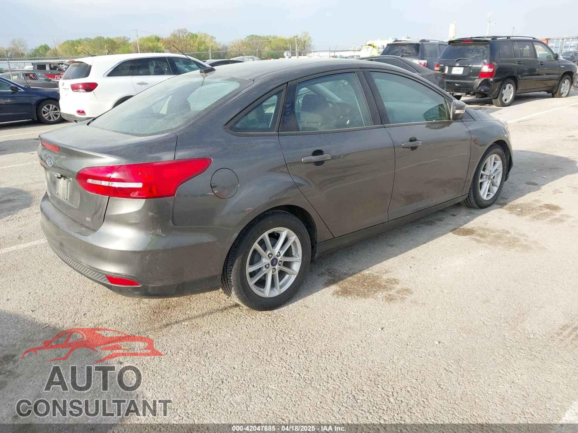 FORD FOCUS 2017 - 1FADP3F21HL228709