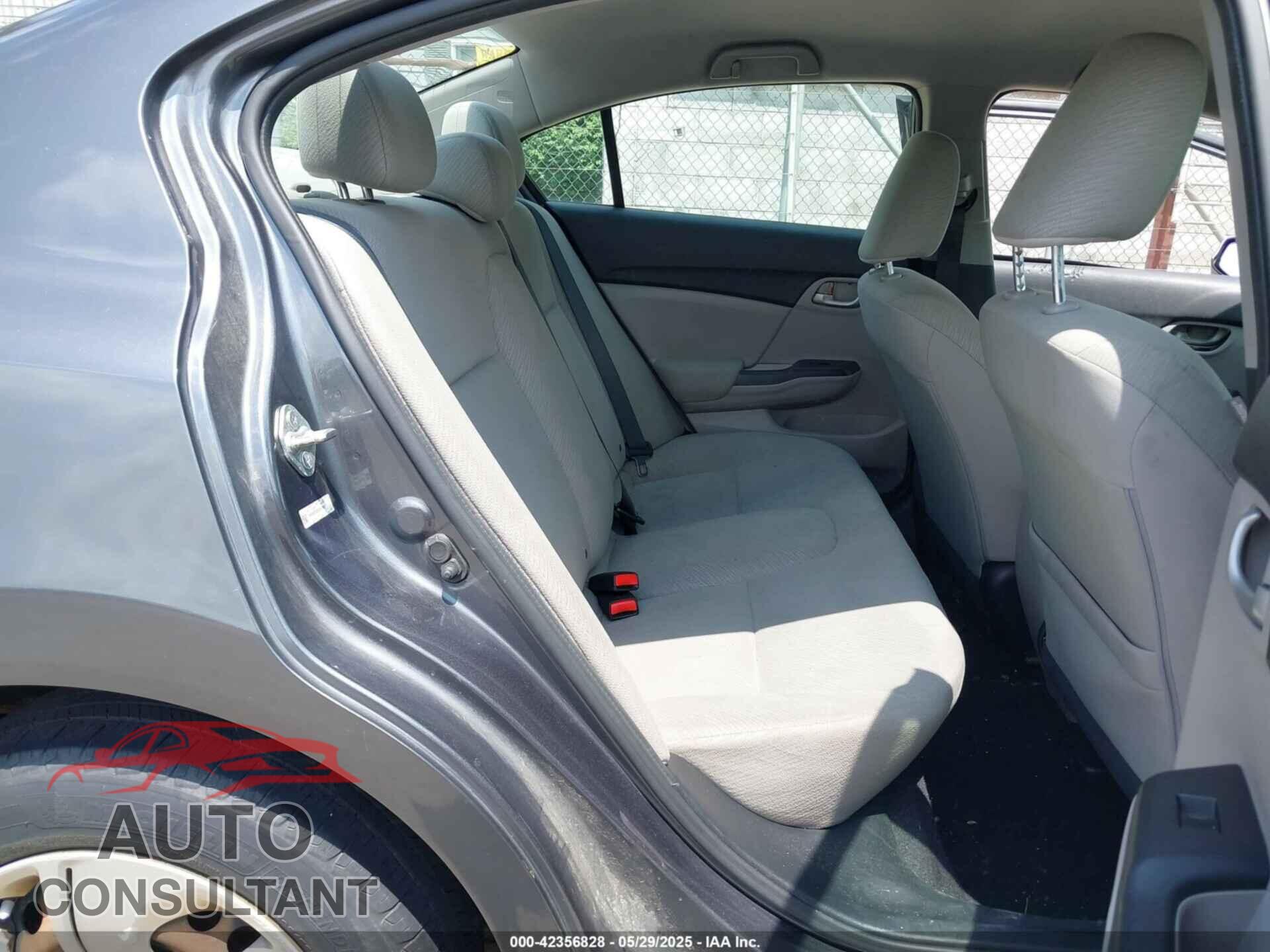 HONDA CIVIC 2013 - 19XFB2F53DE041982