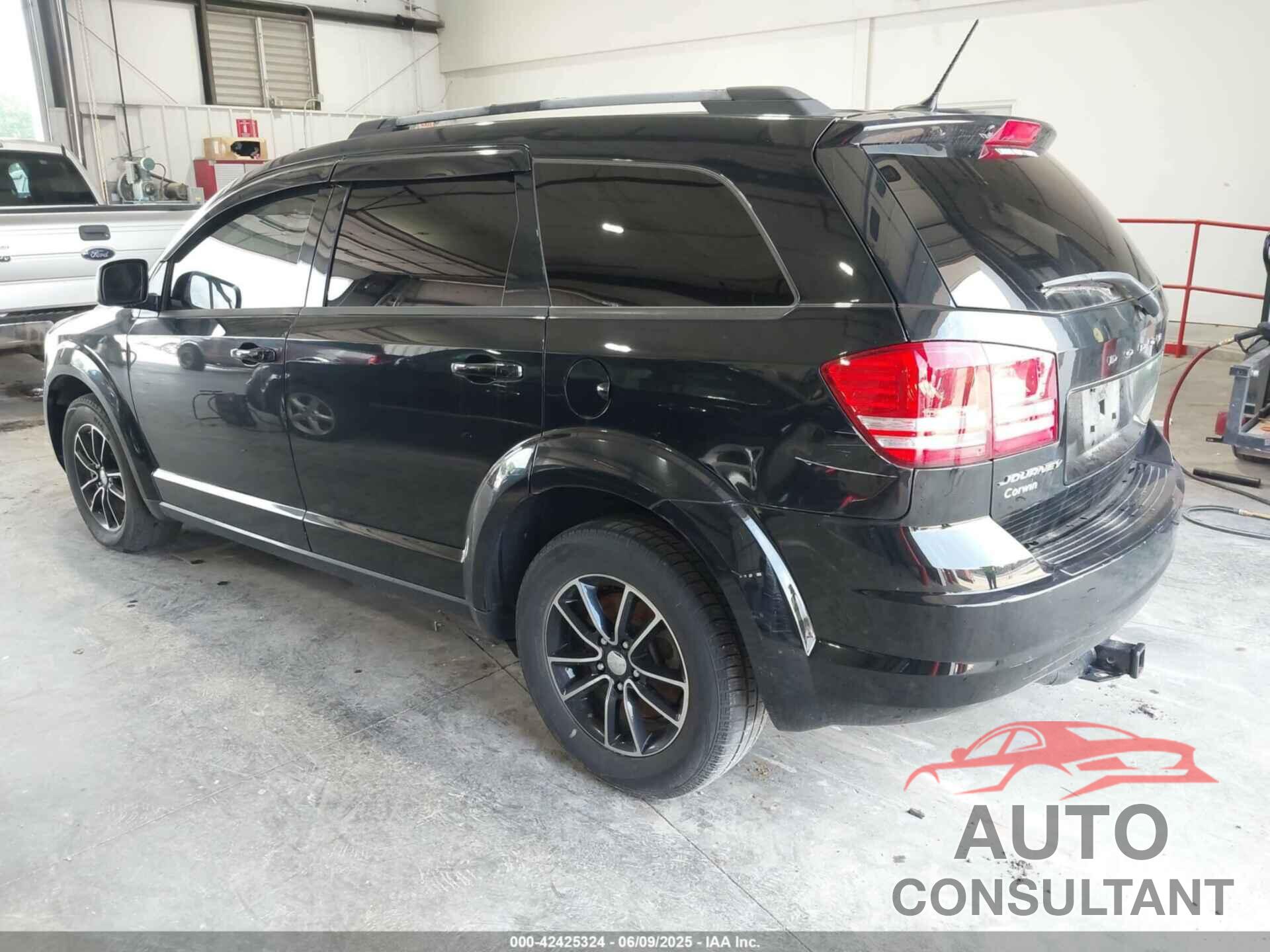DODGE JOURNEY 2017 - 3C4PDCAB1HT702007