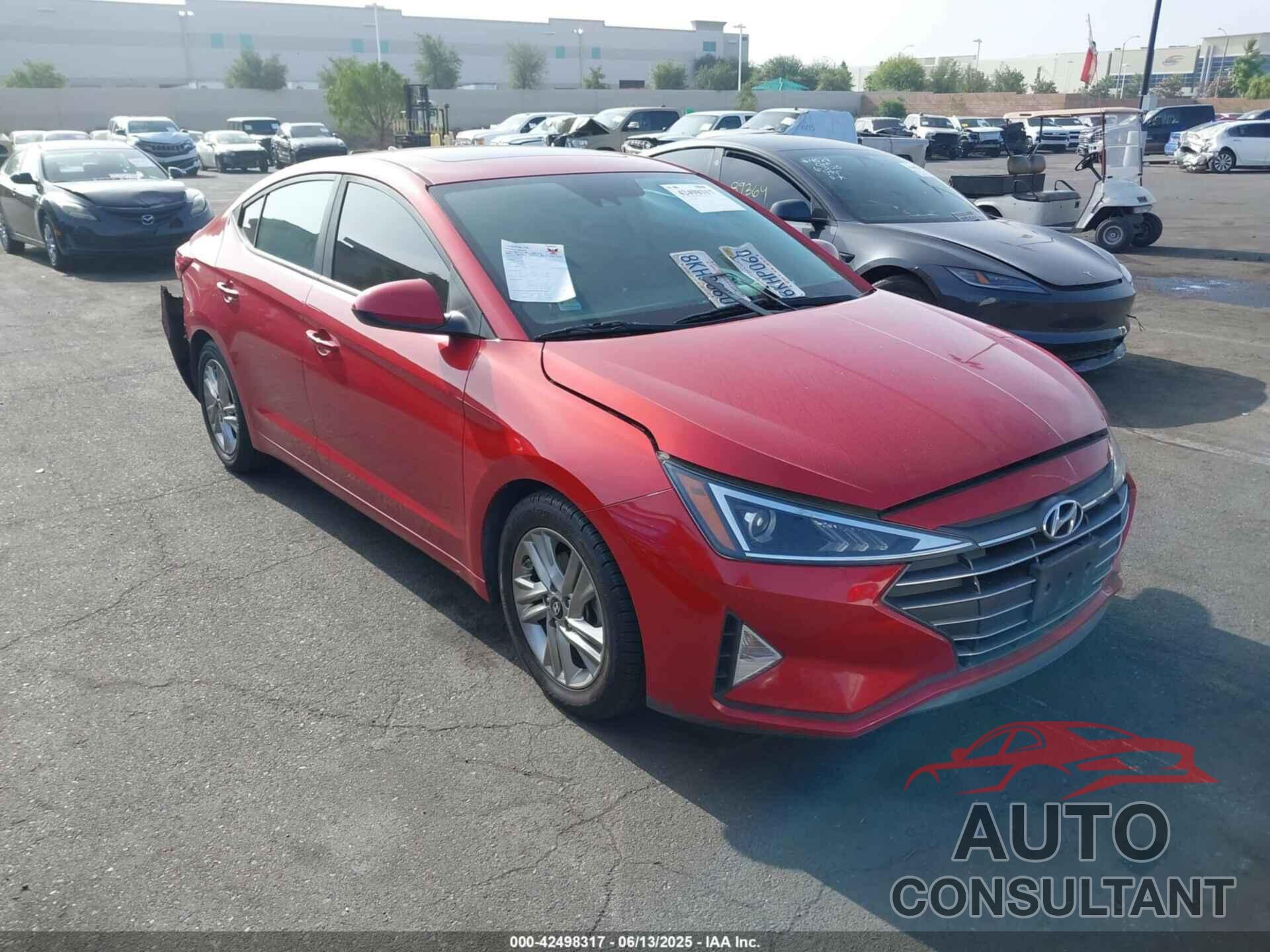 HYUNDAI ELANTRA 2019 - 5NPD84LFXKH457194
