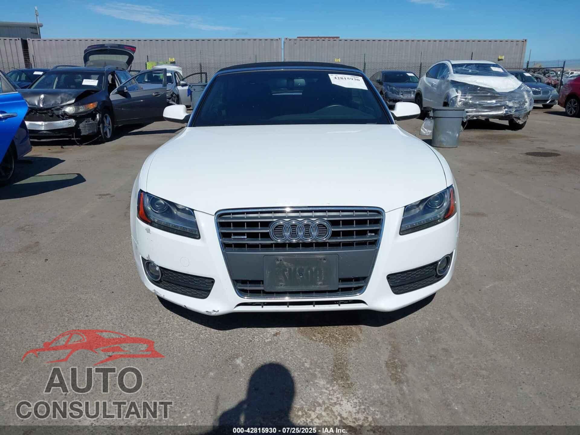 AUDI A5 2011 - WAULFAFH0BN017396