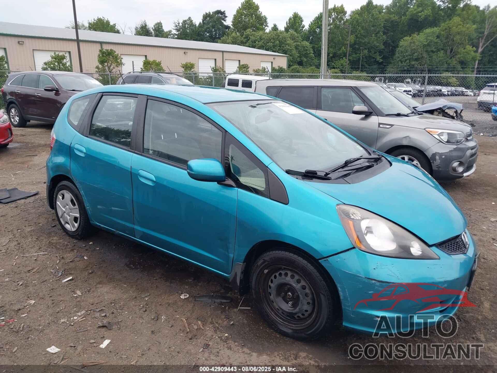 HONDA FIT 2013 - JHMGE8H31DC004963