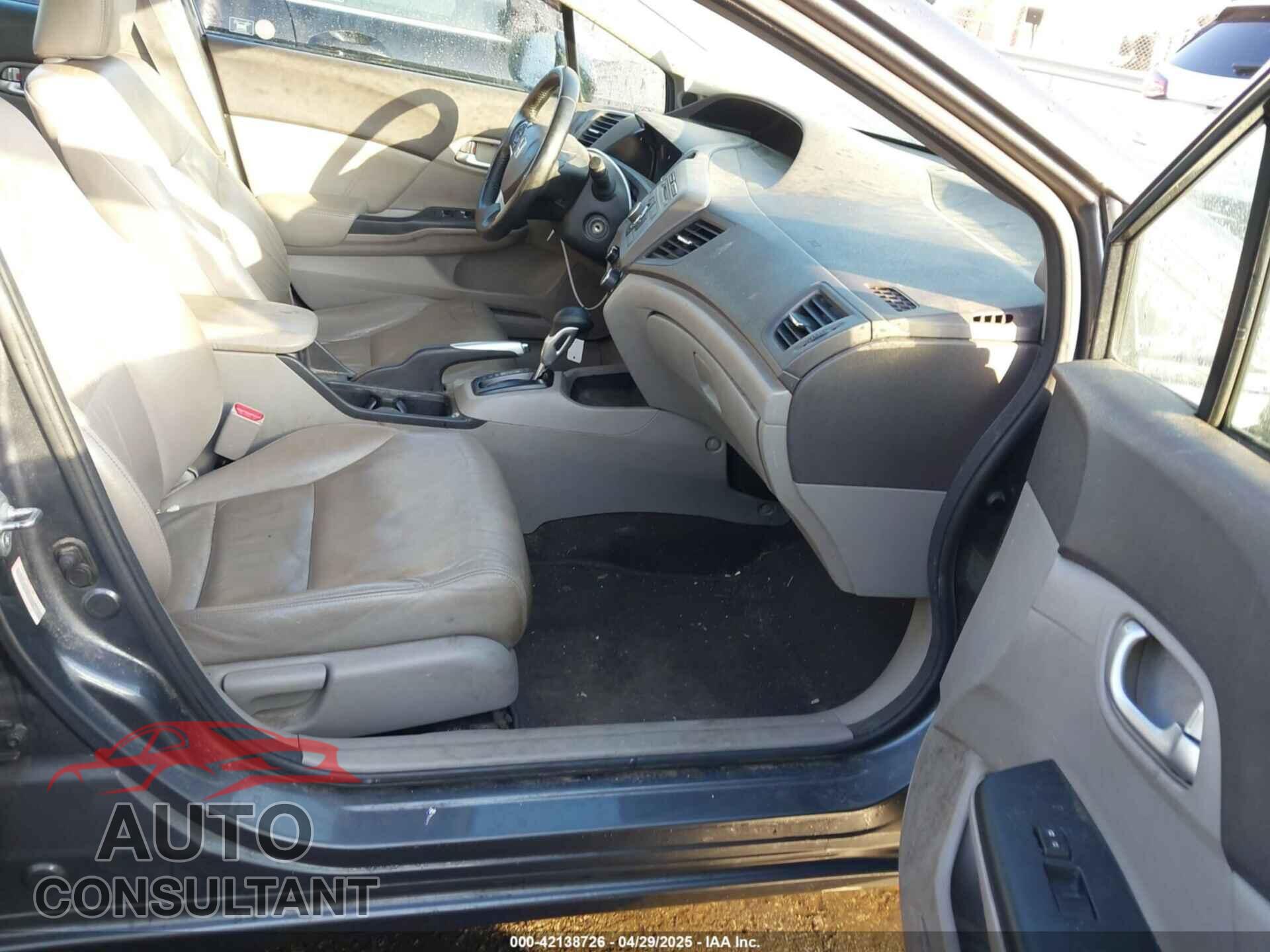 HONDA CIVIC 2012 - 2HGFB2F93CH528364