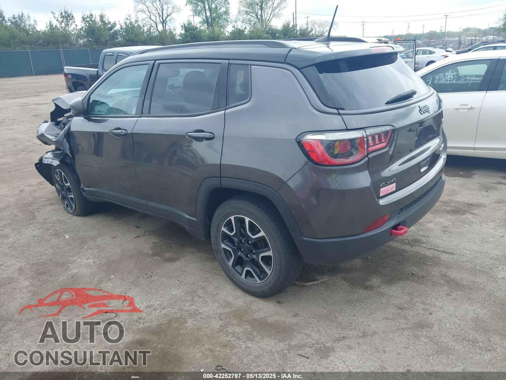 JEEP COMPASS 2019 - 3C4NJDDB0KT850058