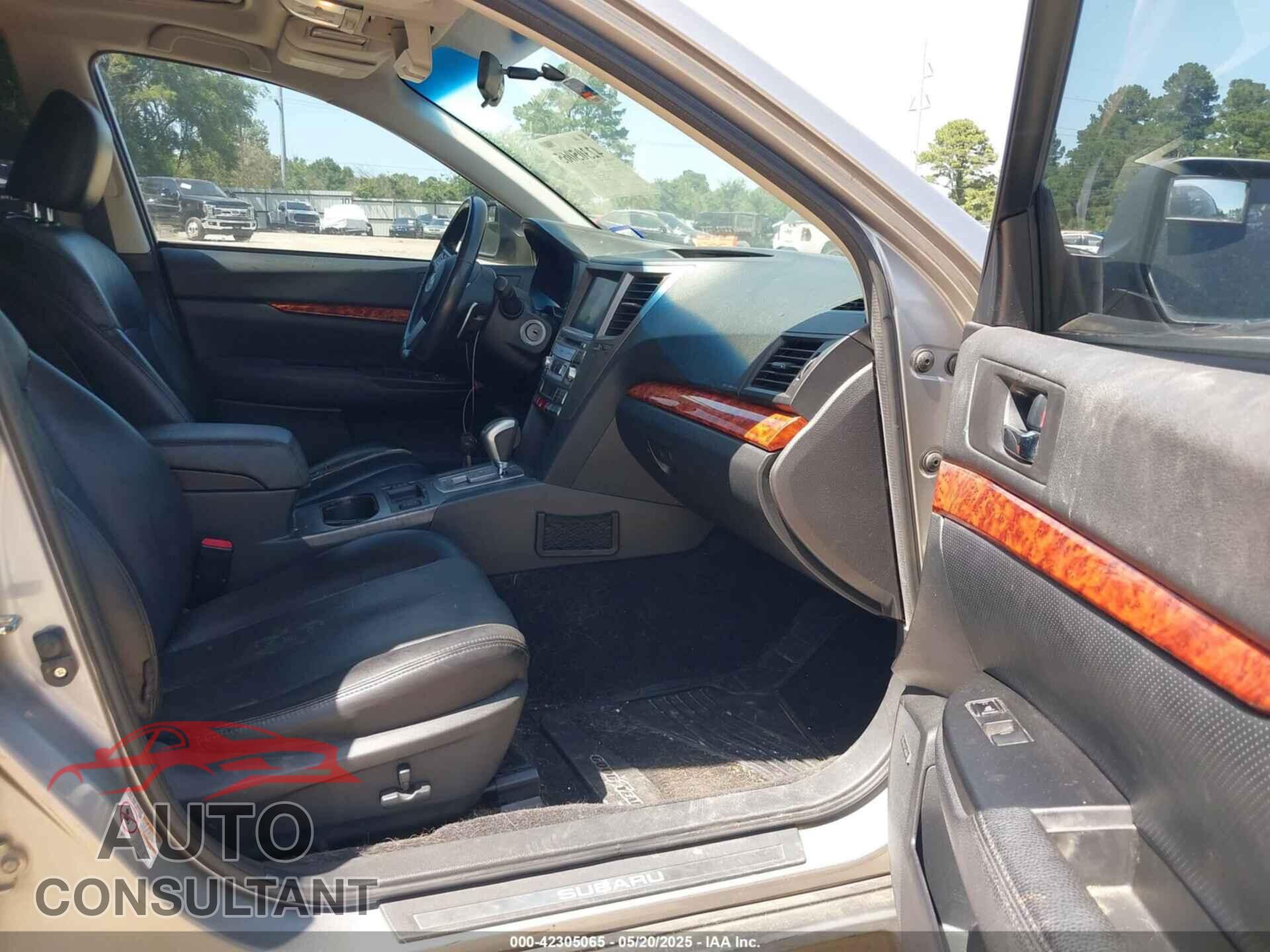SUBARU OUTBACK 2010 - 4S4BRBLC5A3383395