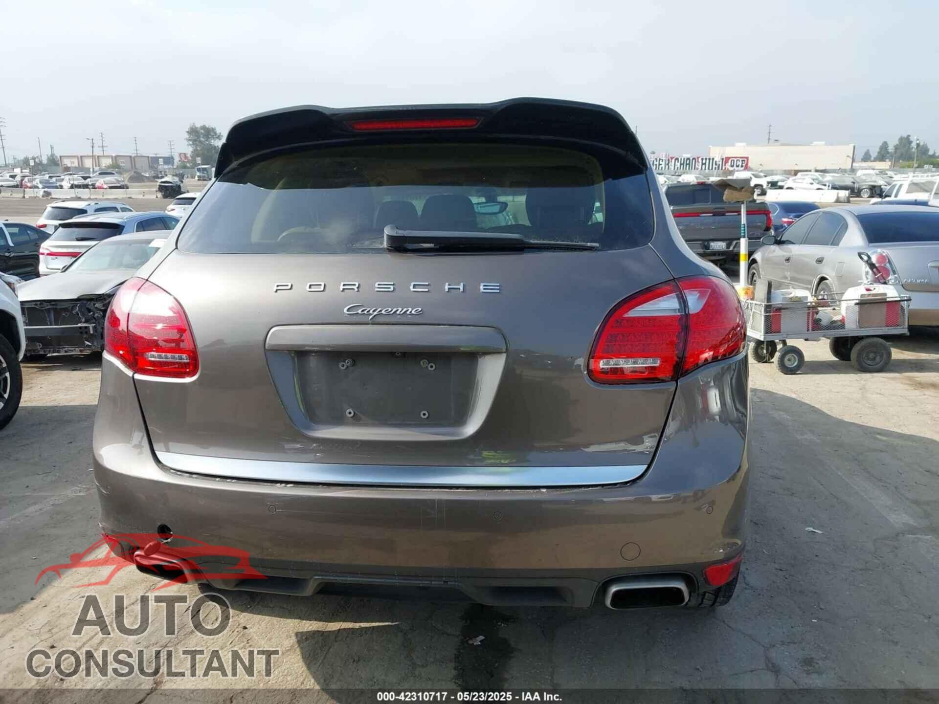 PORSCHE CAYENNE 2013 - WP1AA2A27DLA12307