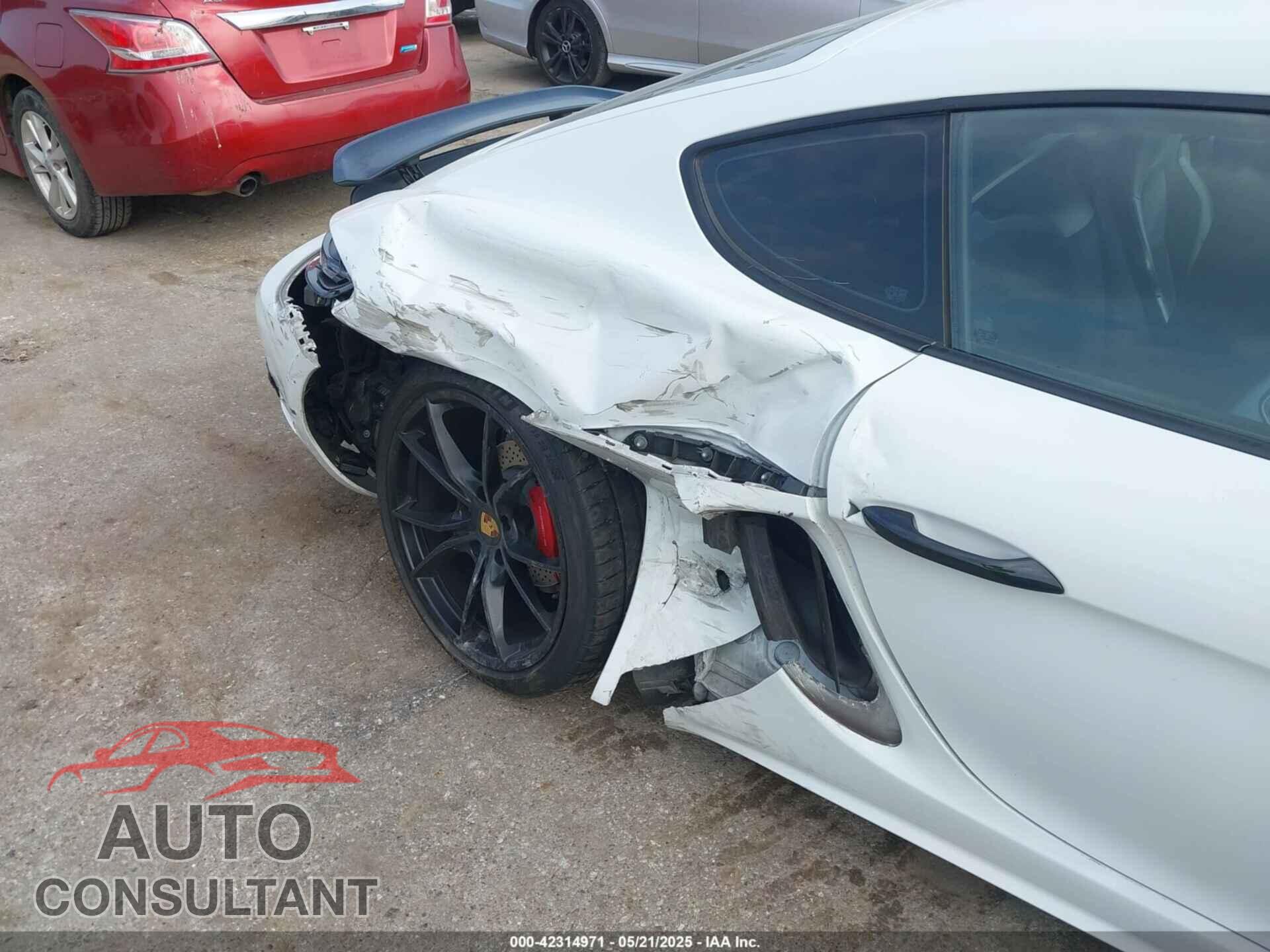 PORSCHE 718 CAYMAN 2018 - WP0AB2A80JS278370