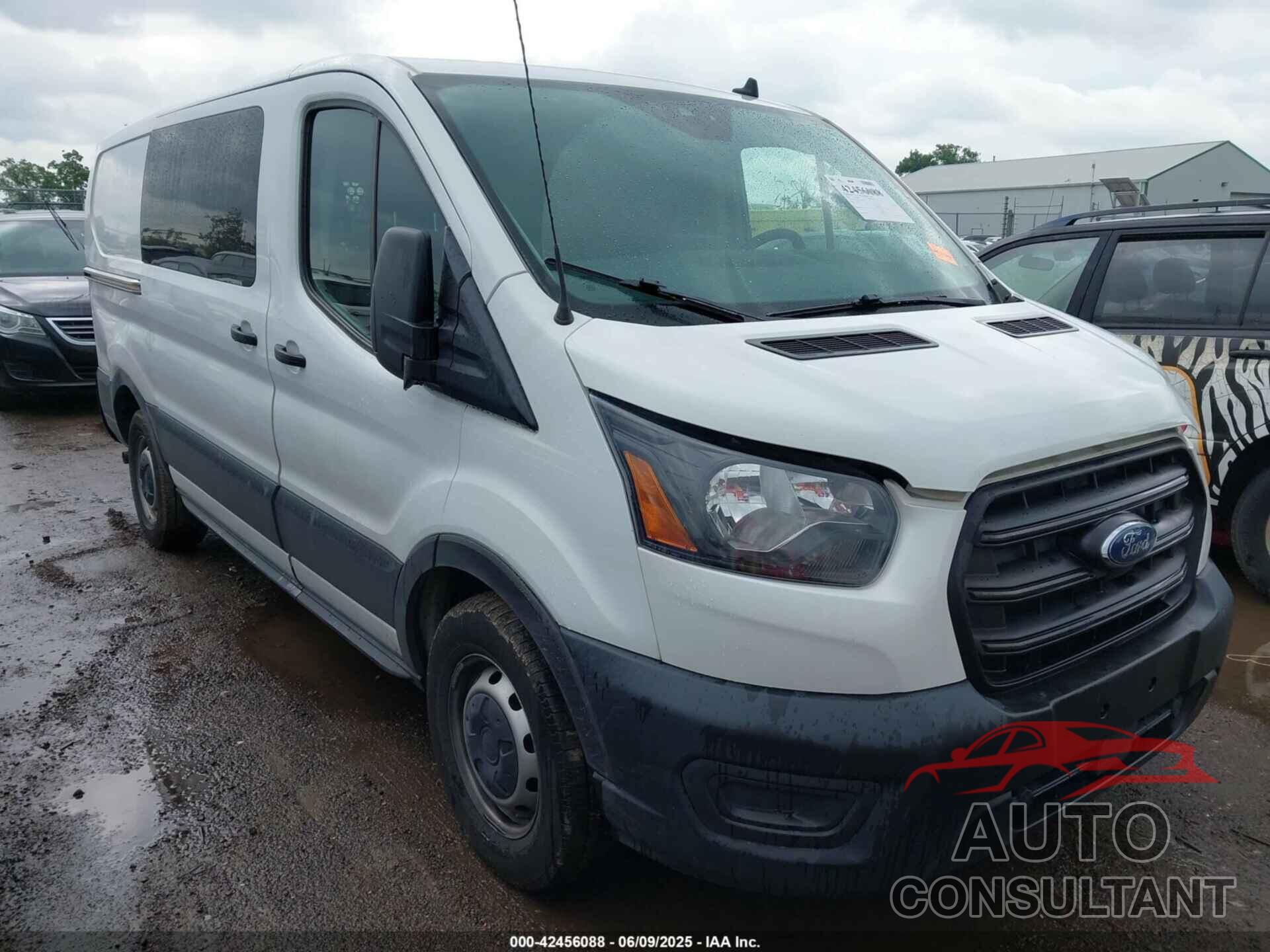 FORD TRANSIT-150 2020 - 1FTYE1Y83LKB22350