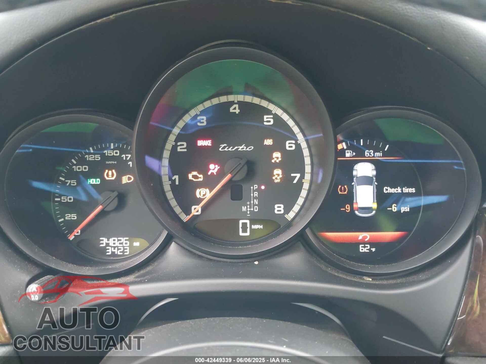 PORSCHE MACAN 2015 - WP1AF2A50FLB98528