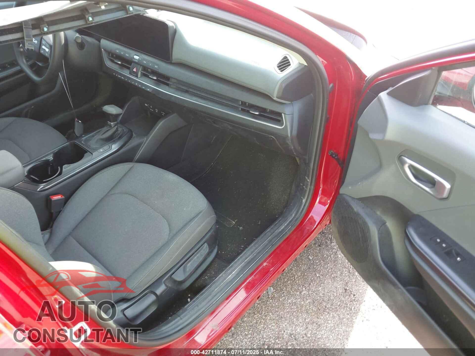 KIA K4 2025 - 3KPFT4DE9SE020739