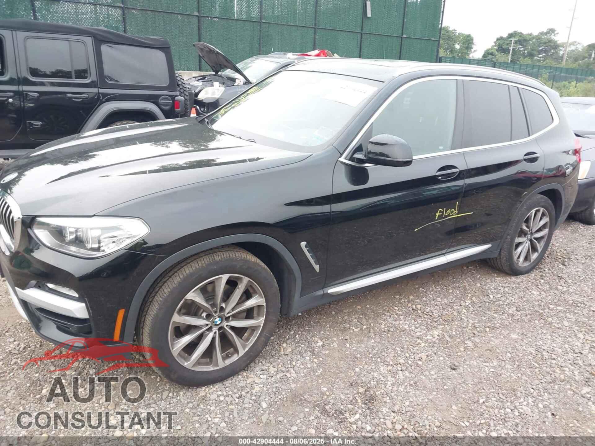 BMW X3 2019 - 5UXTR9C58KLE12247
