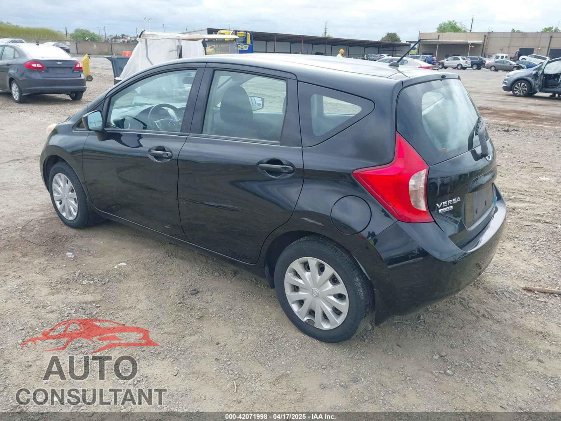 NISSAN VERSA NOTE 2015 - 3N1CE2CP2FL416925