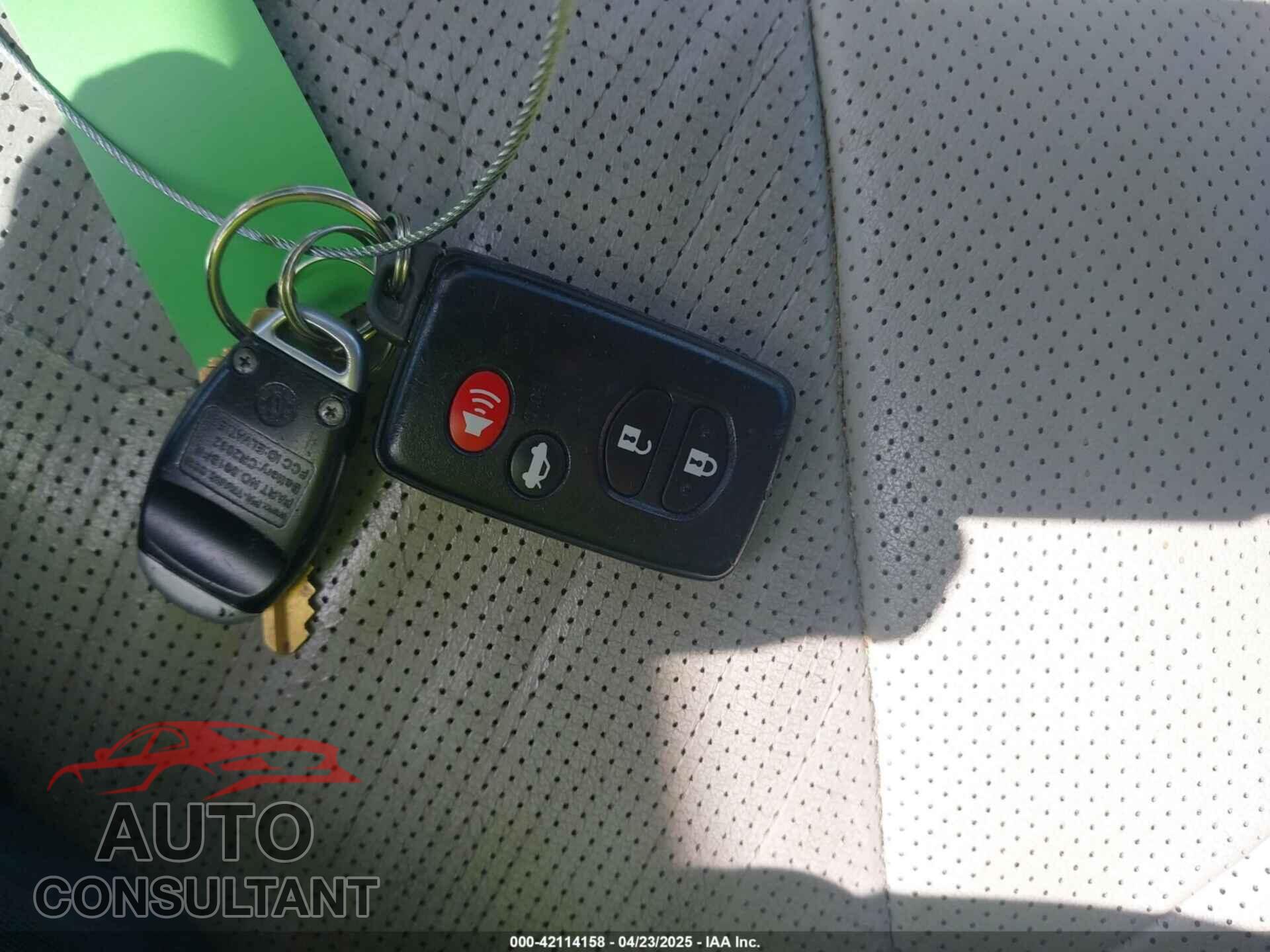 TOYOTA AVALON 2011 - 4T1BK3DB3BU386677