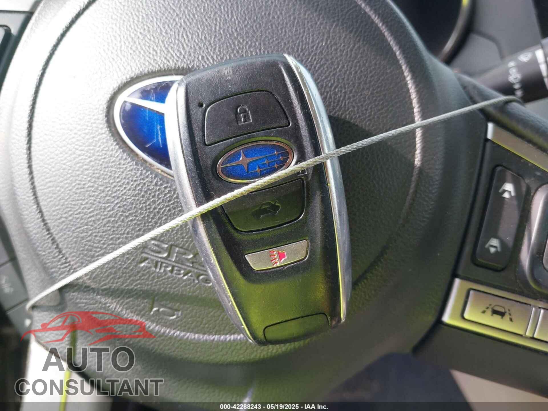 SUBARU OUTBACK 2017 - 4S4BSENC3H3436916