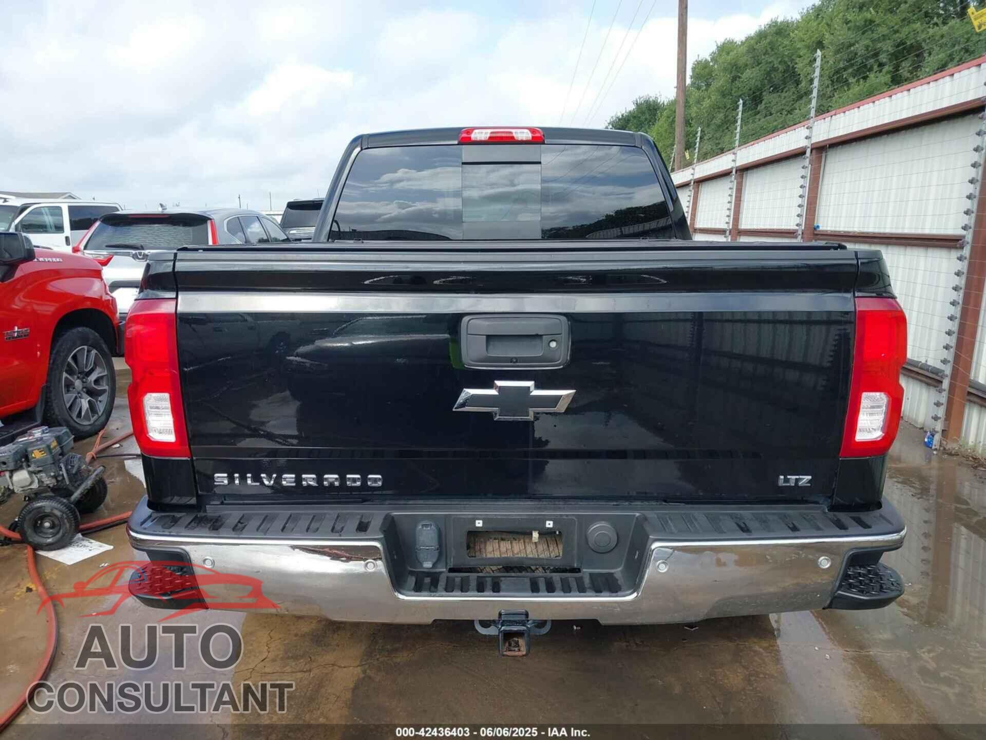 CHEVROLET SILVERADO 1500 2017 - 3GCPCSEC2HG517652