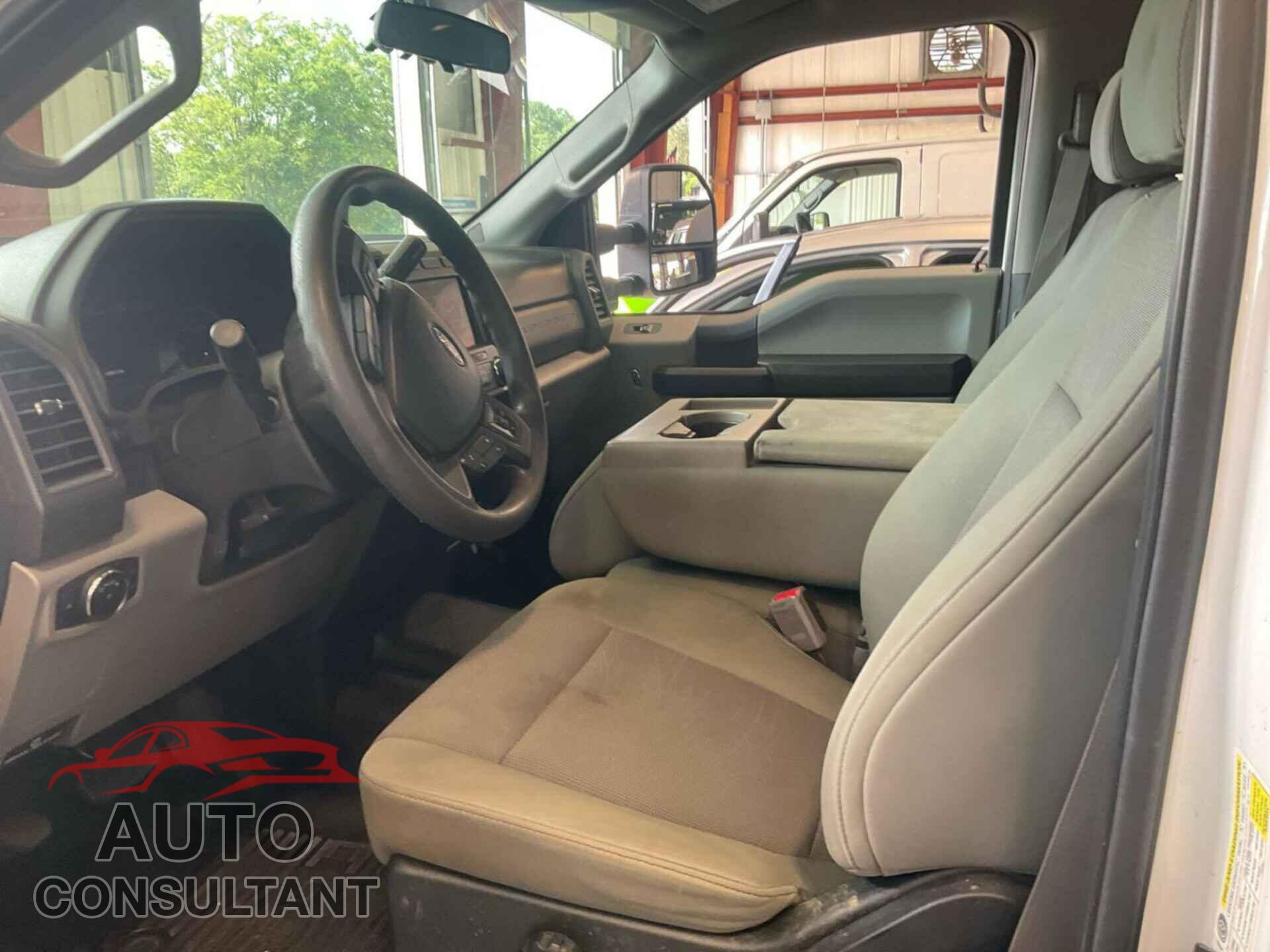 FORD F250 2017 - 1FT7W2B67HEF01105