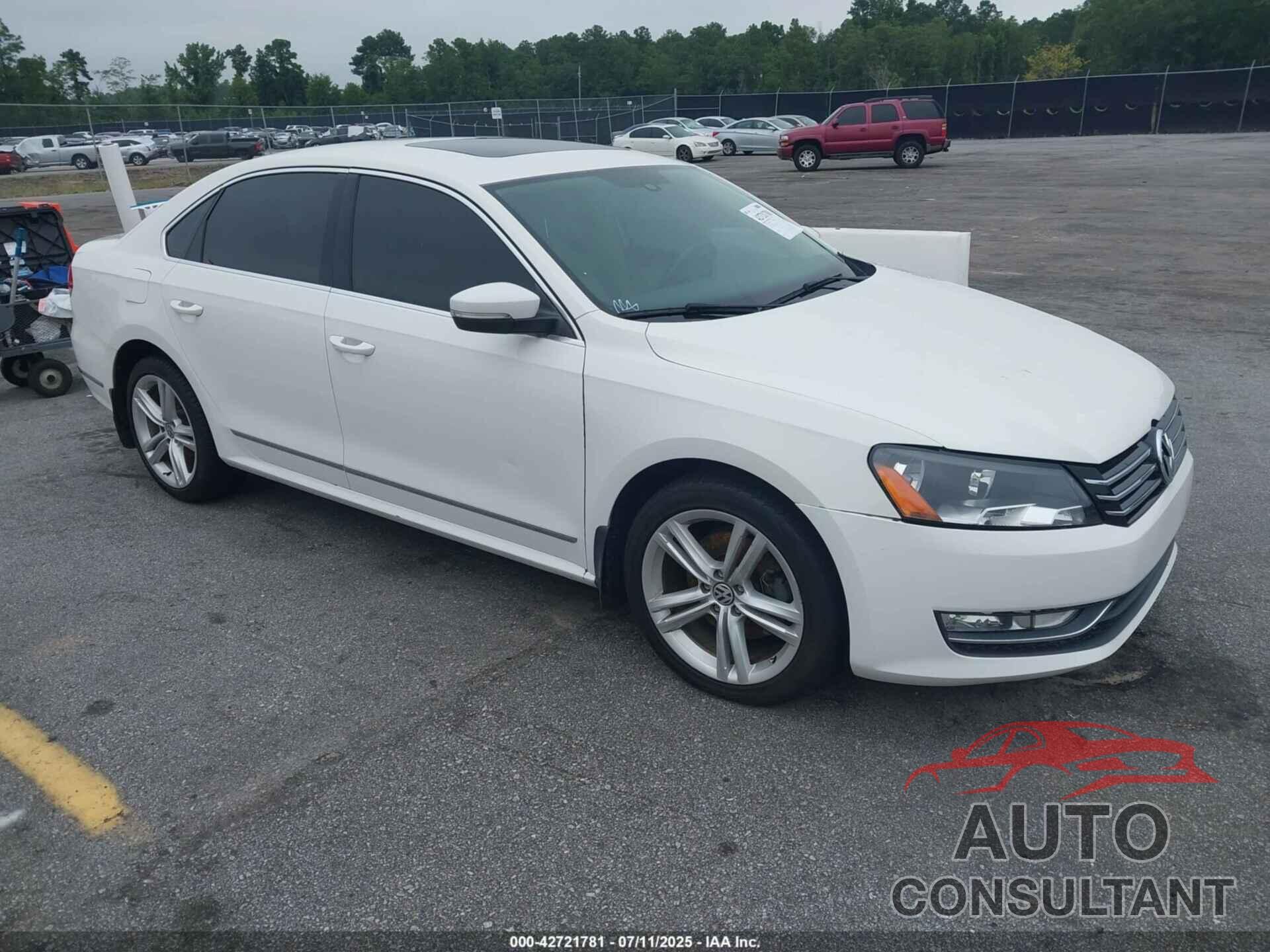 VOLKSWAGEN PASSAT 2015 - 1VWBT7A30FC062777