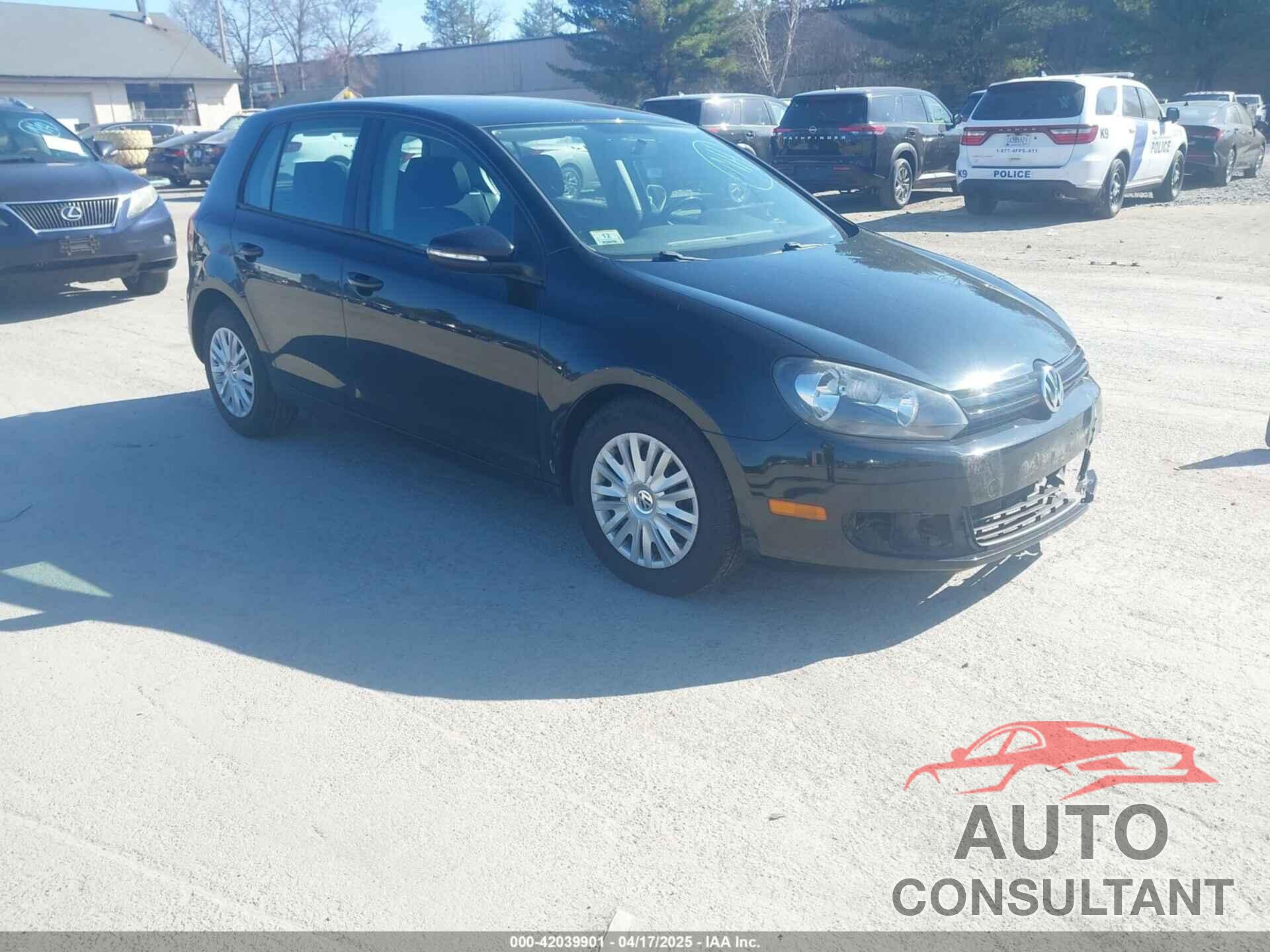 VOLKSWAGEN GOLF 2013 - WVWDB7AJ2DW138332