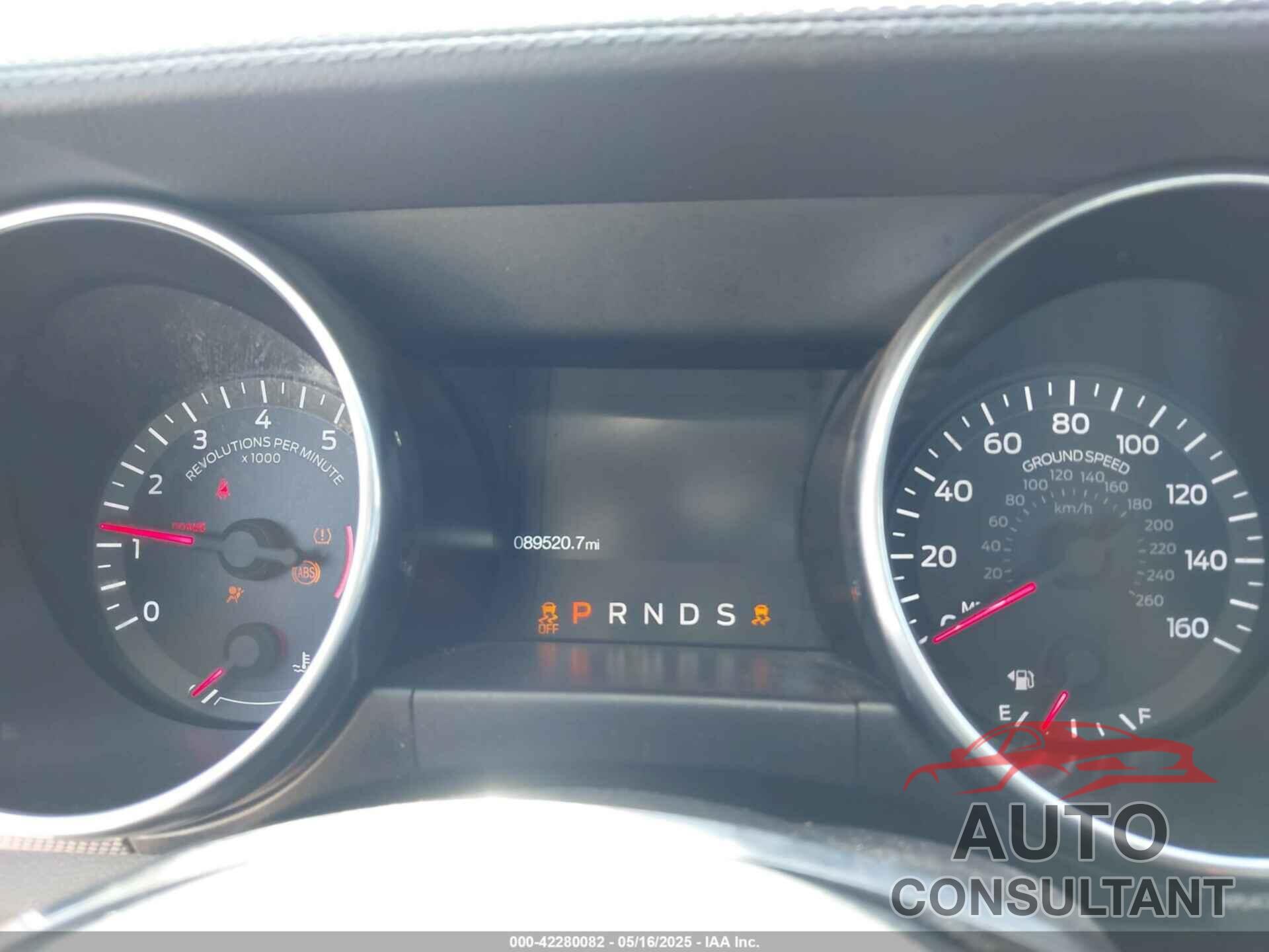 FORD MUSTANG 2018 - 1FA6P8THXJ5159642