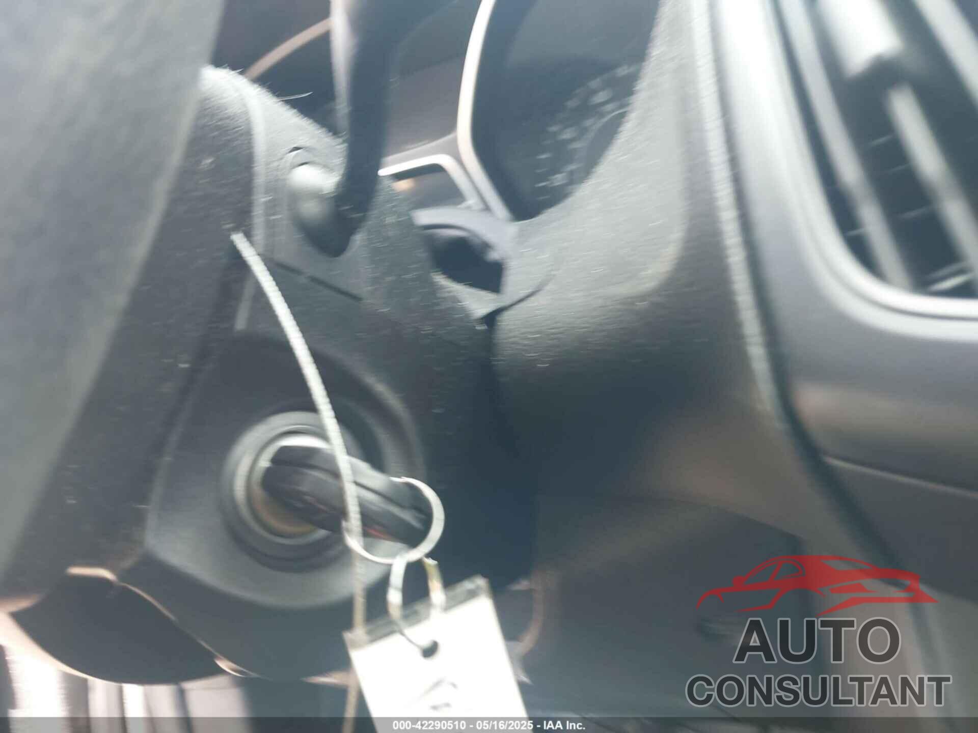 FORD FOCUS 2018 - 1FADP3F29JL288761