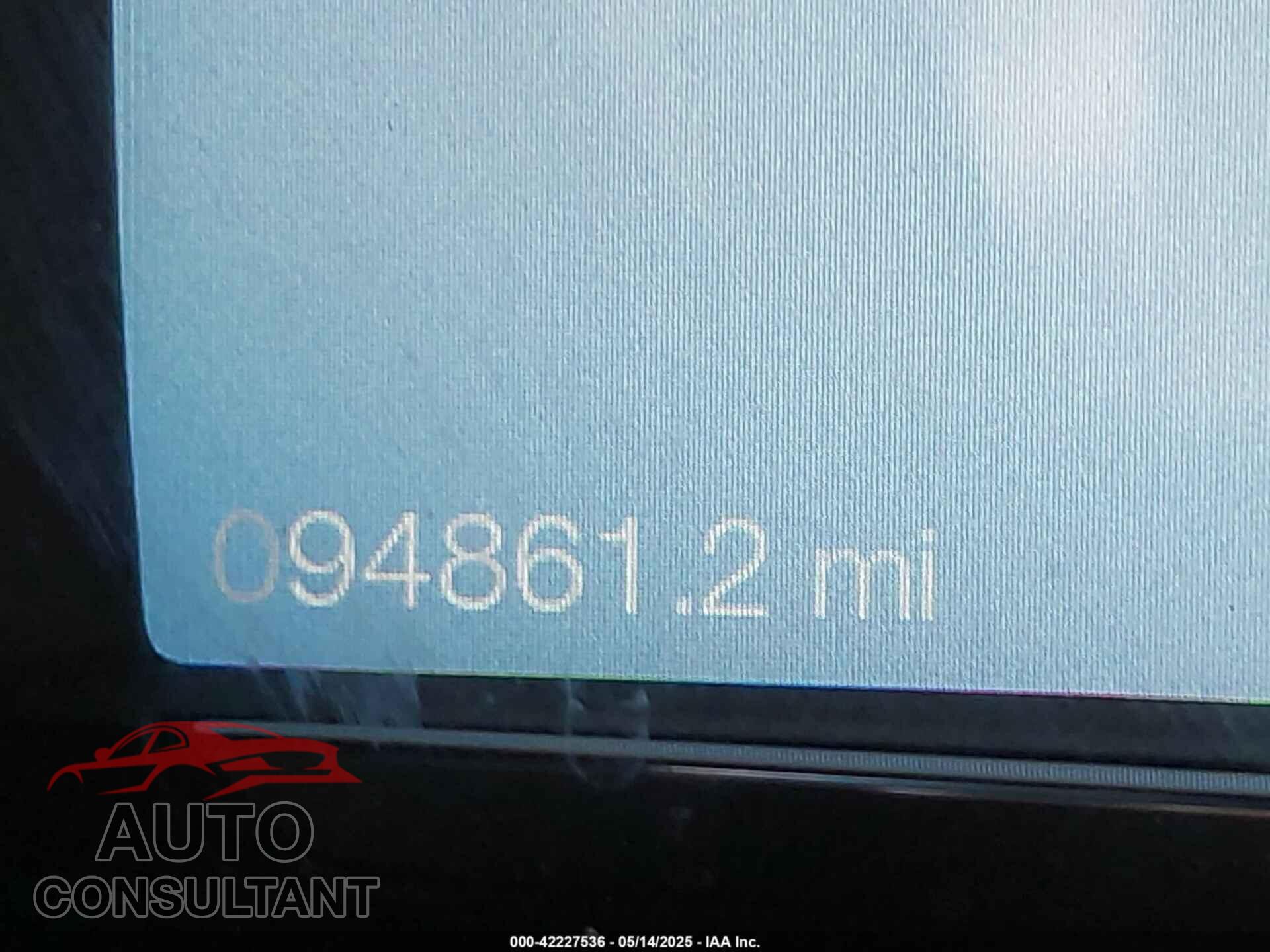 FORD TAURUS 2018 - 1FAHP2E88JG105568