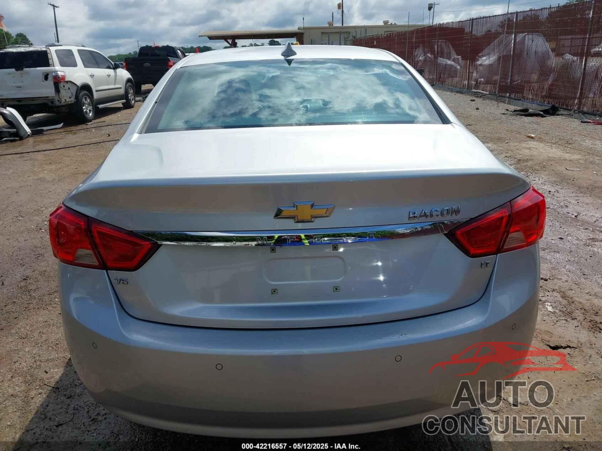 CHEVROLET IMPALA 2017 - 1G1105S30HU132925