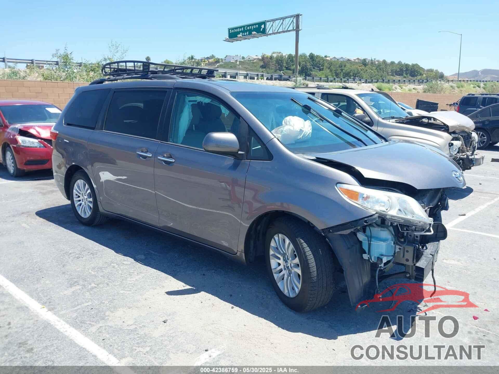 TOYOTA SIENNA 2017 - 5TDYZ3DCXHS895701